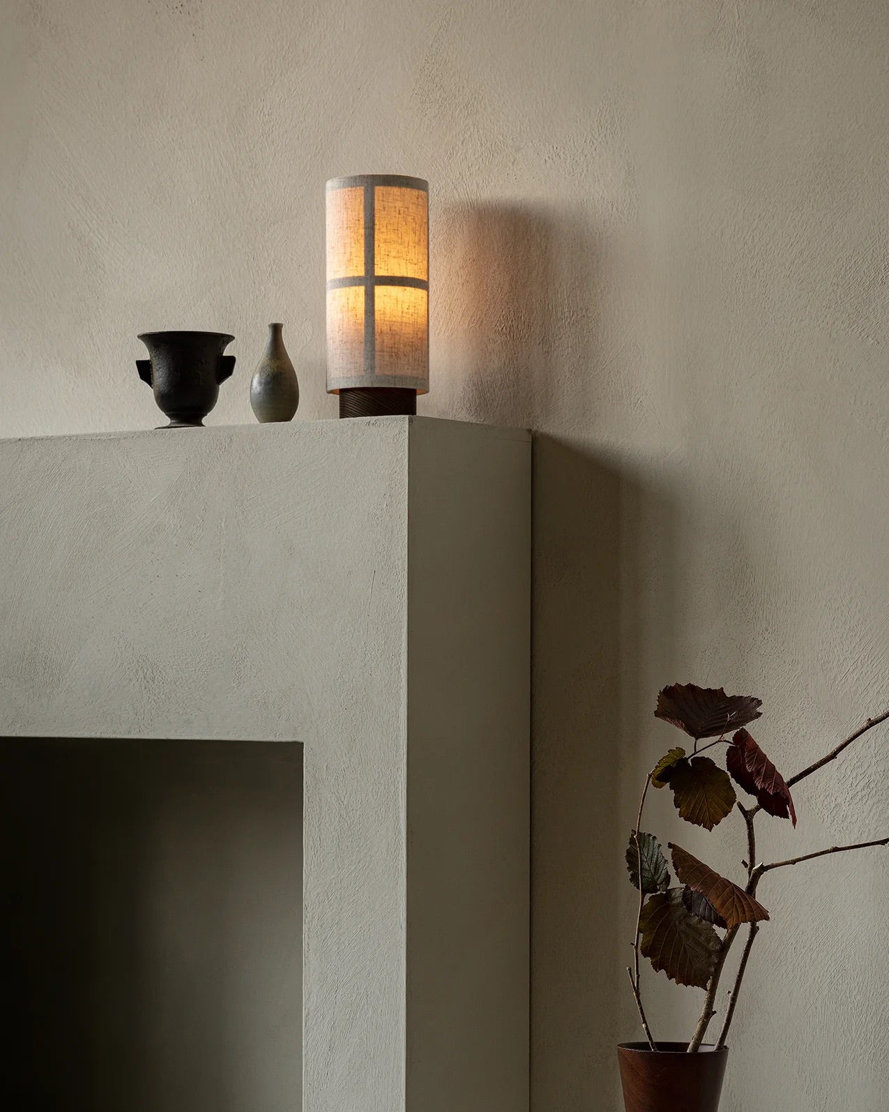 Audo Hashira Table Lamp, Portable