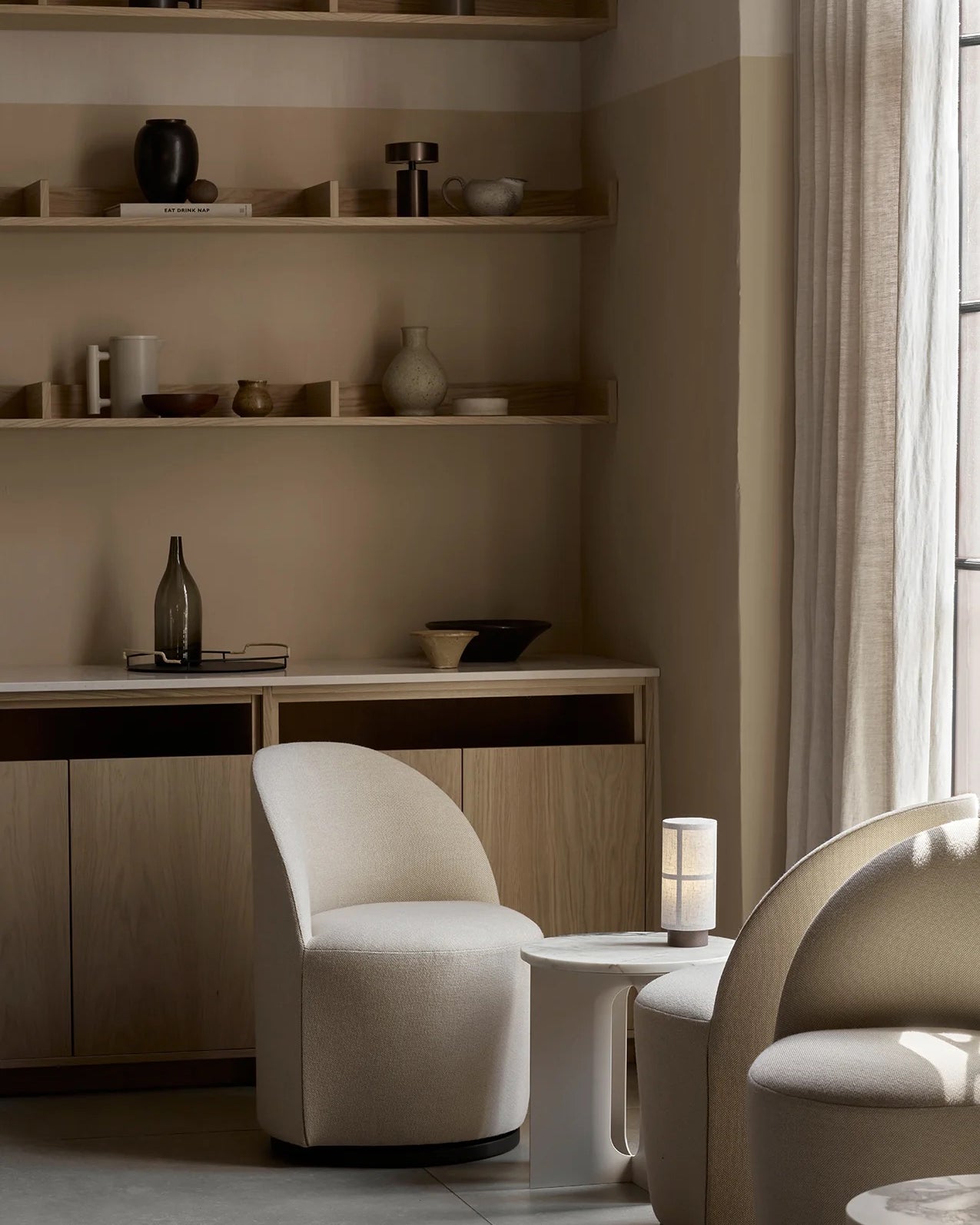 Audo Hashira Table Lamp, Portable