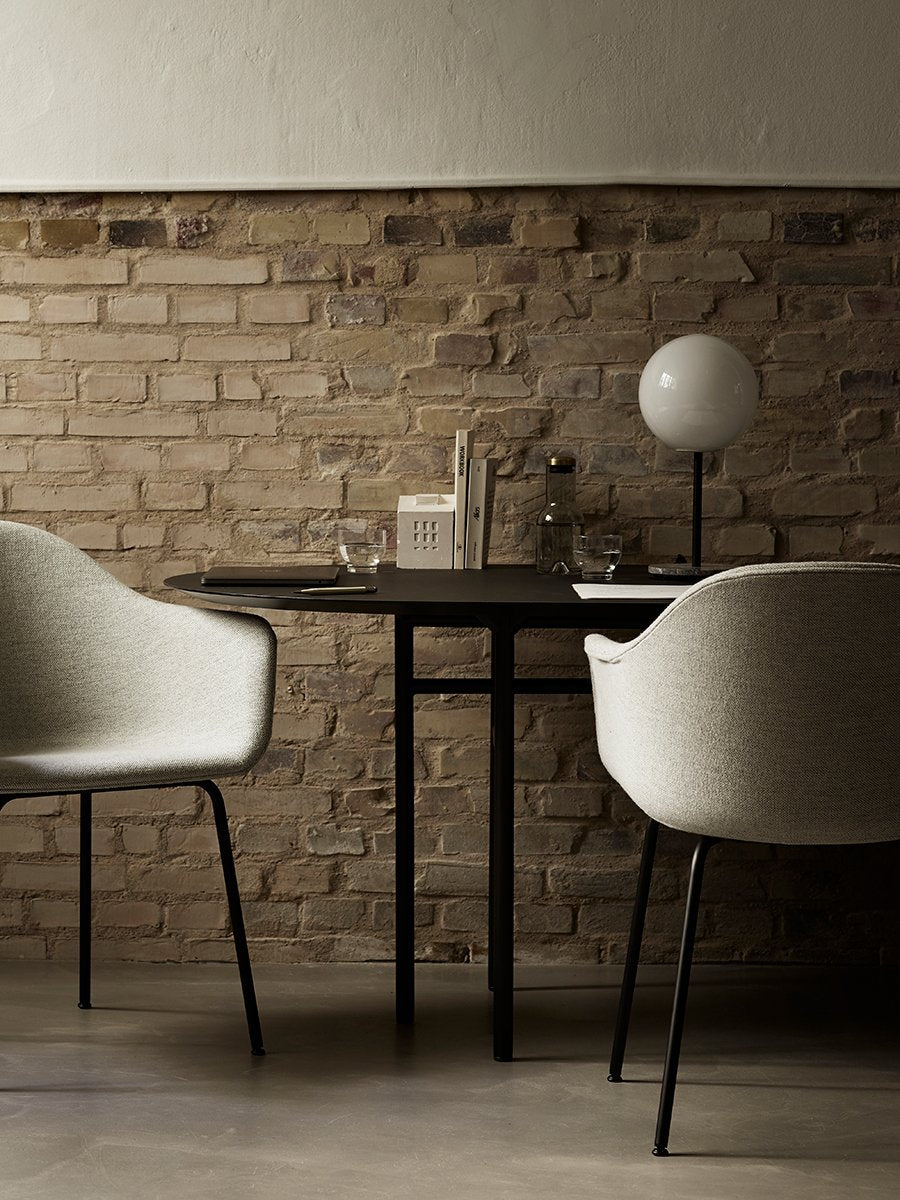 Audo Snaregade Oval Table