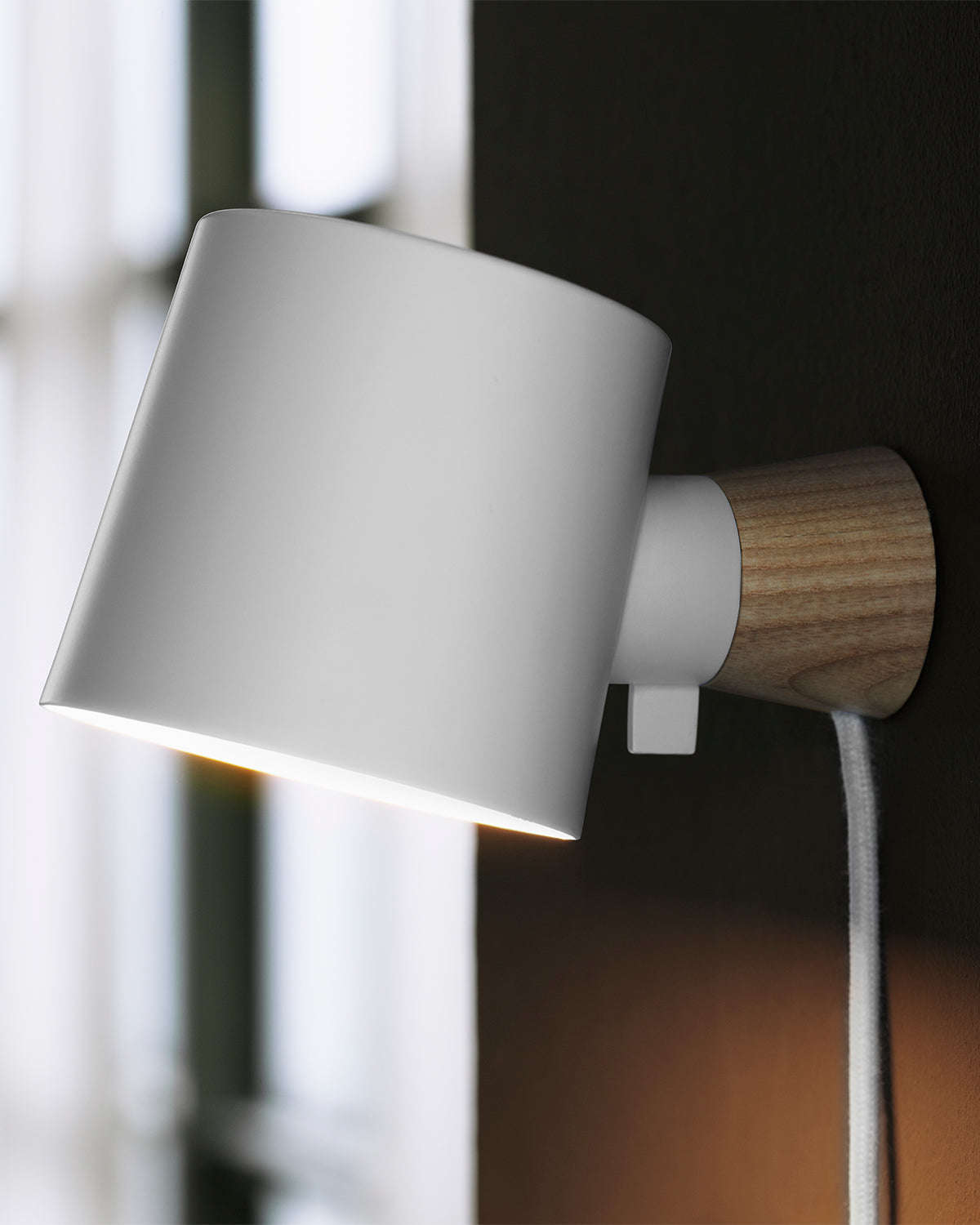 Normann Copenhagen Rise Wall Lamp