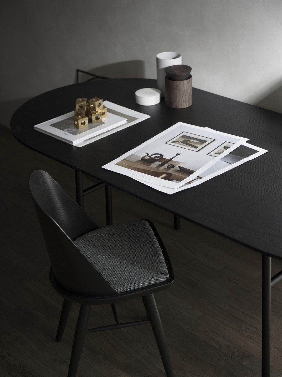 Audo Snaregade Oval Table