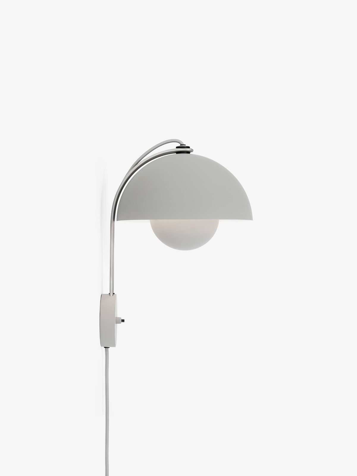 &Tradition Flowerpot VP8 Wall Lamp