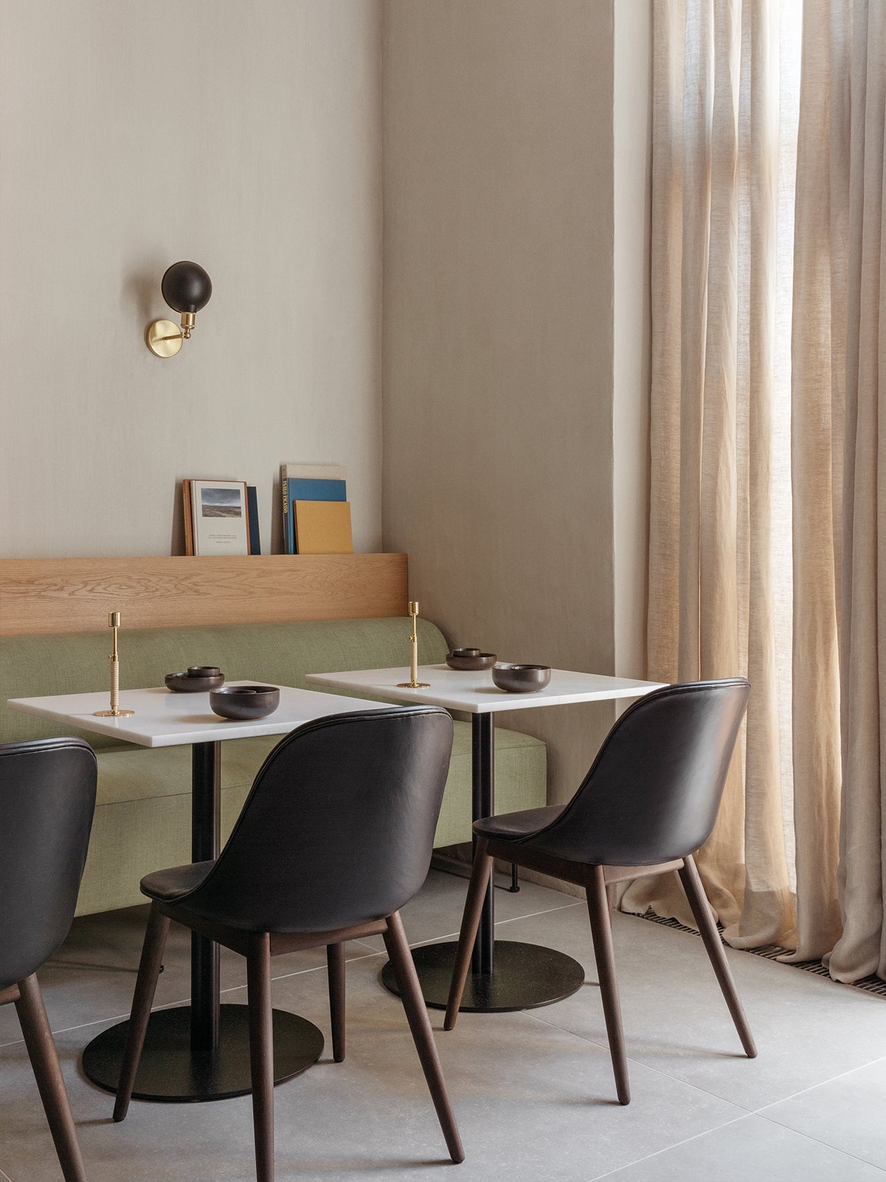 Audo Harbour Column Table, 60x70 With Circular Base - 3 Heights