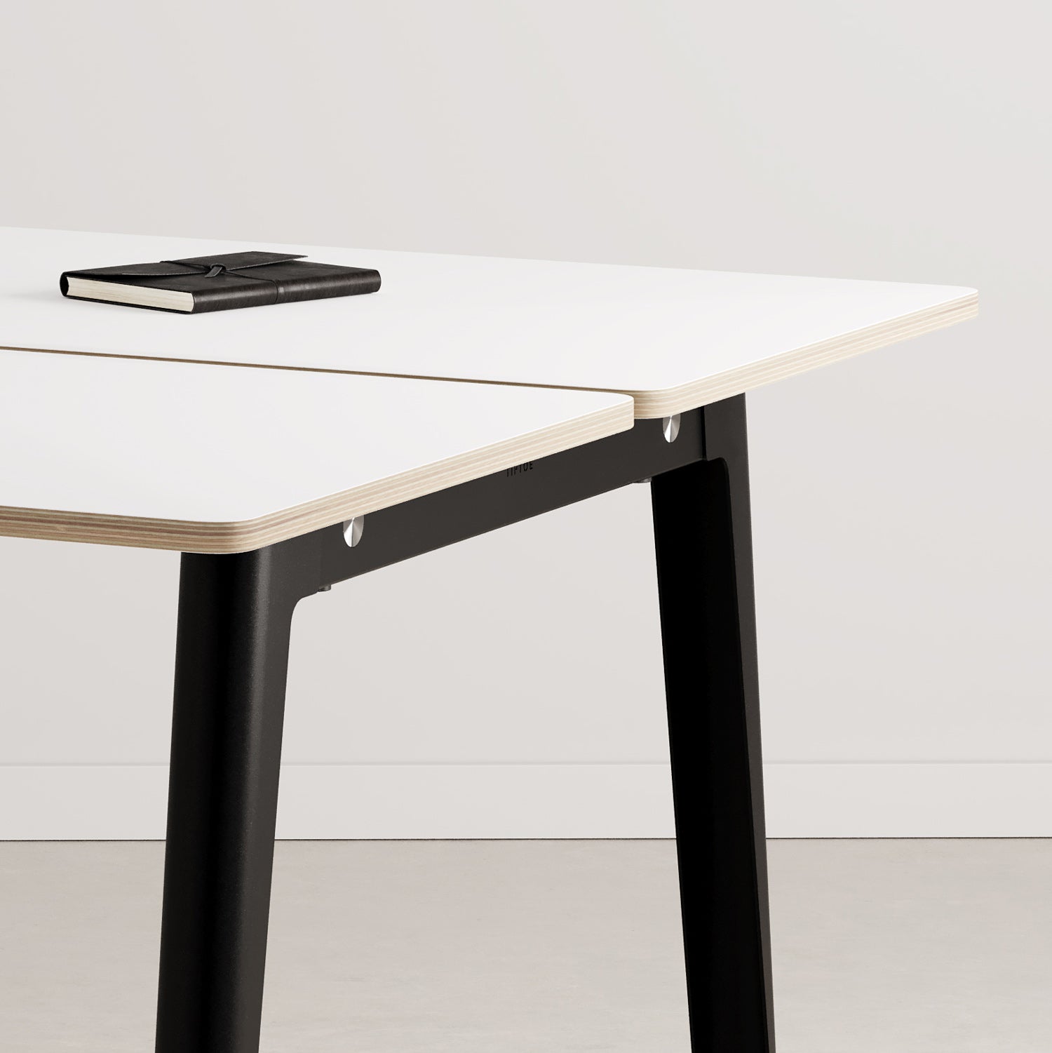 TIPTOE NEW MODERN 2-Seater Workbench - White Plywood