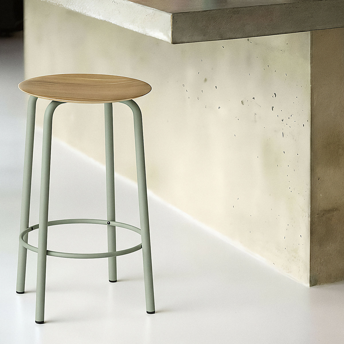 TIPTOE SSD Bar Stool - Eco-Certified Wood