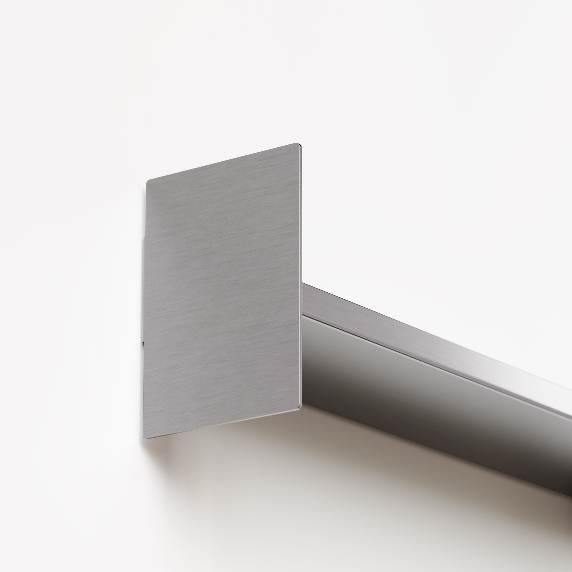 TIPTOE PLI Slim Wall Shelf - CORE Edition