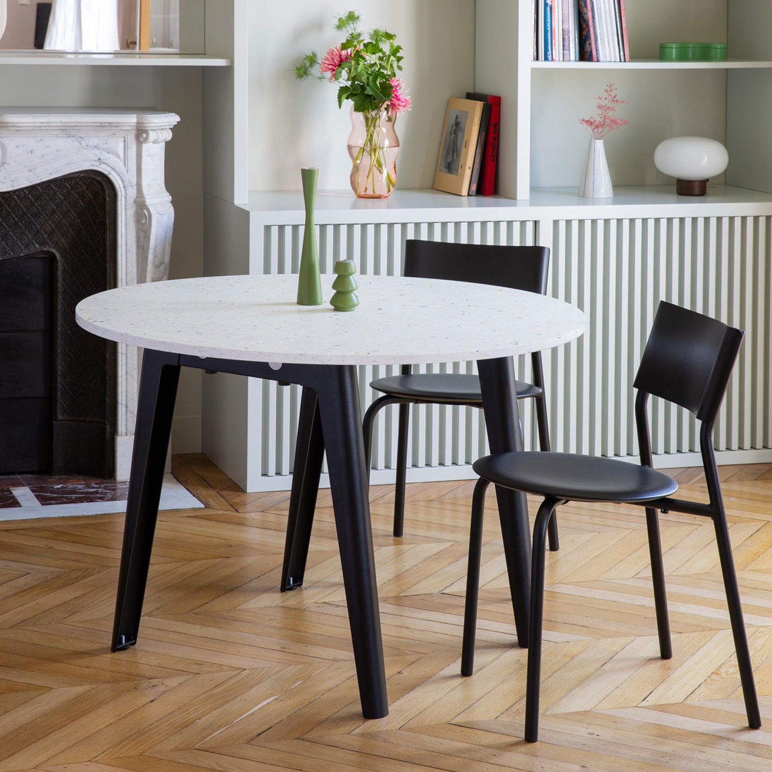 TIPTOE NEW MODERN Round Meeting Table Diameter 108cm - Venezia Recycled Plastic