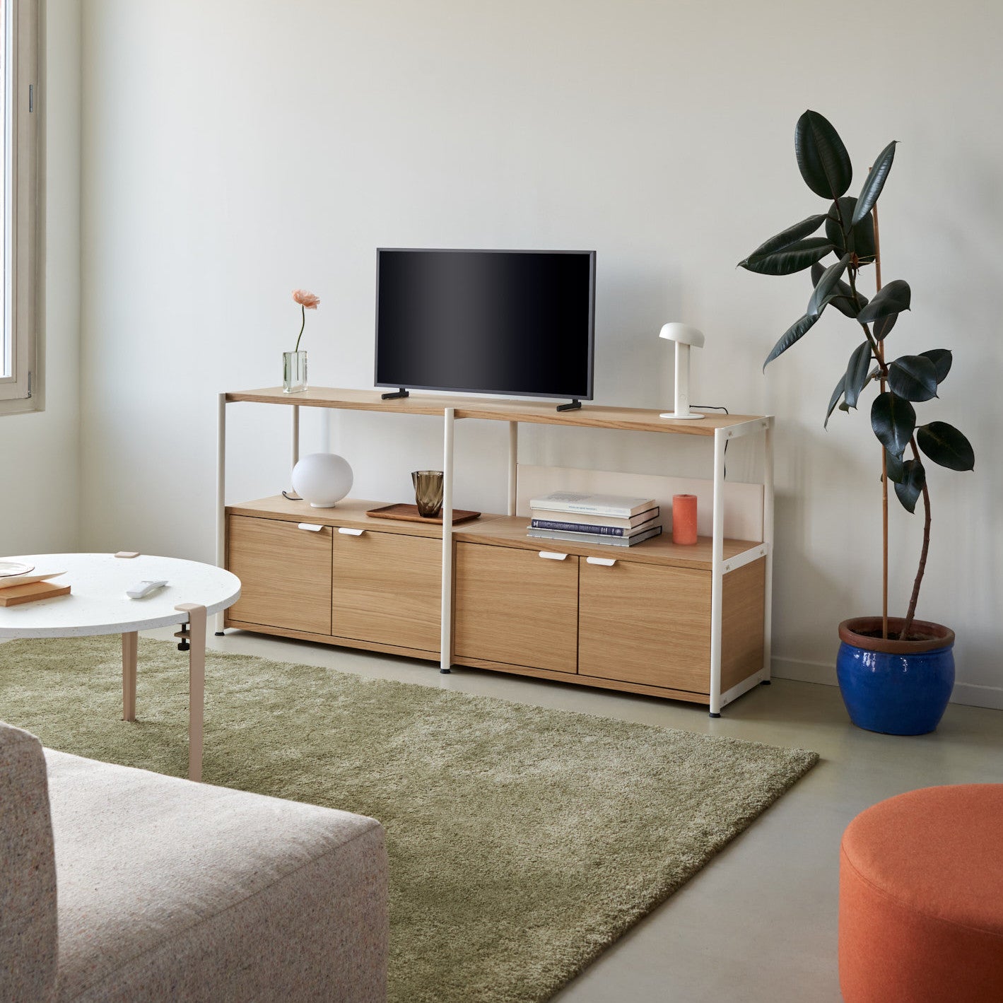 TIPTOE UNIT shelf - H40 to 50 x W164cm - eco-certified wood