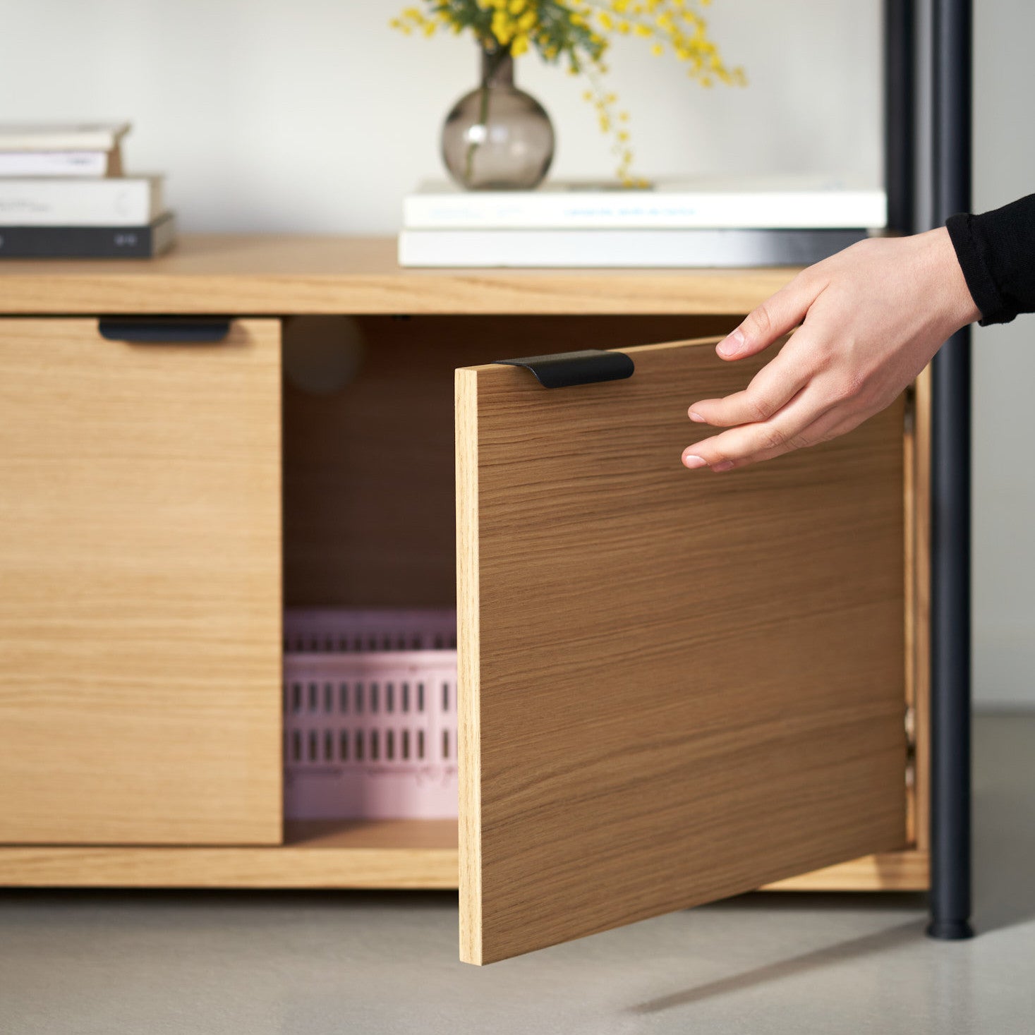 TIPTOE UNIT shelf - H180 to 215 x W164cm - eco-certified wood