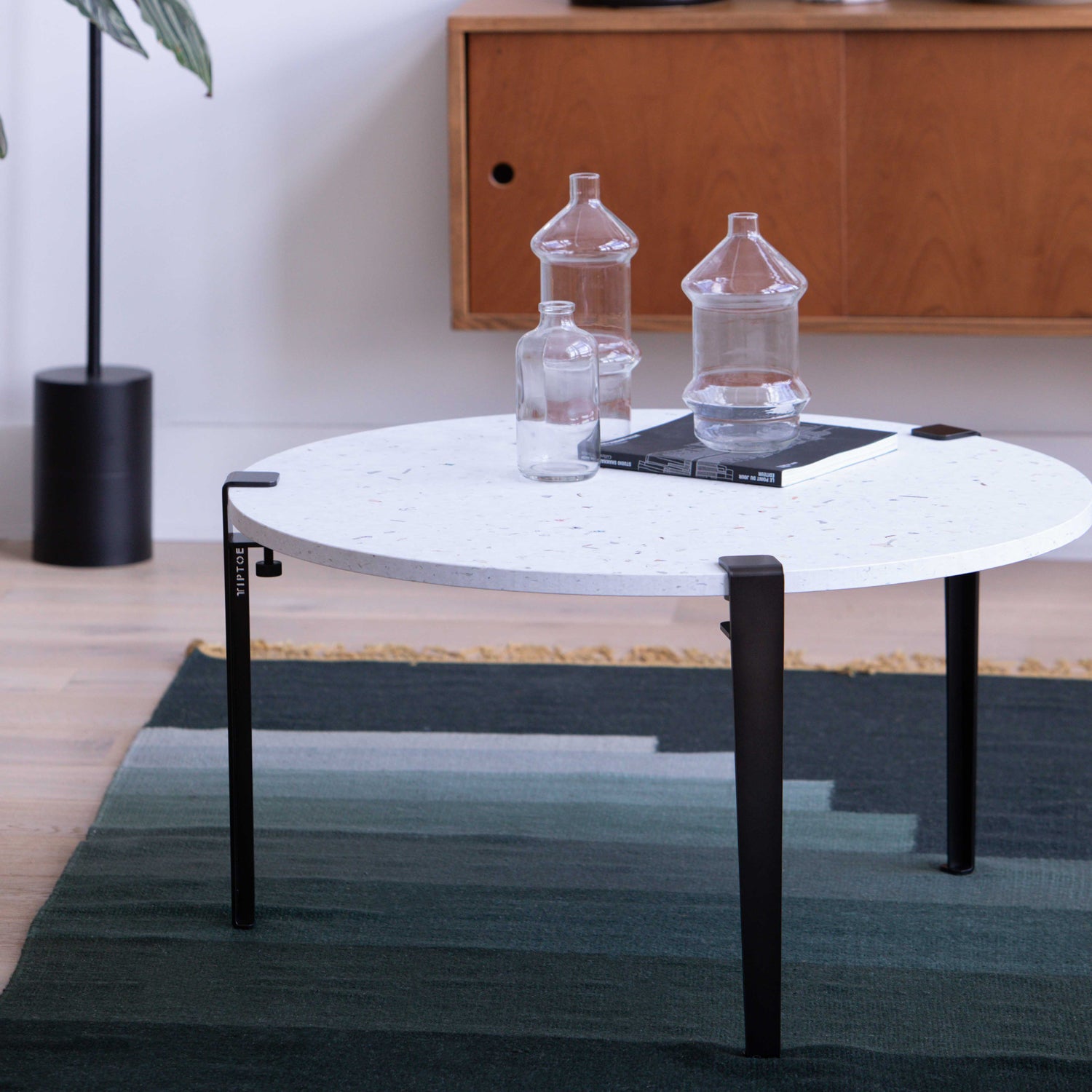 TIPTOE Round Coffee Table Diameter 80cm - Venezia Recycled Plastic