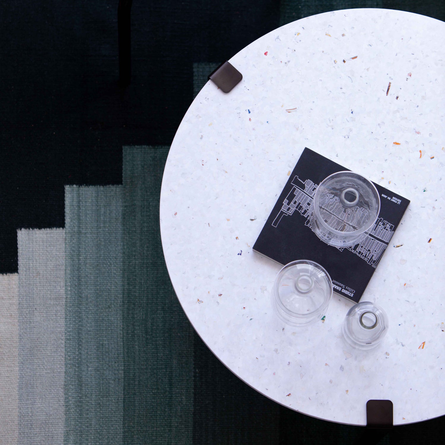 TIPTOE Round Coffee Table Diameter 80cm - Venezia Recycled Plastic