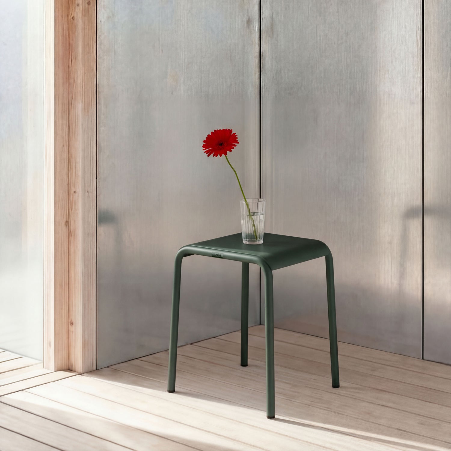 TIPTOE Outdoor Stool PANORAMA - Powder-Coated Steel