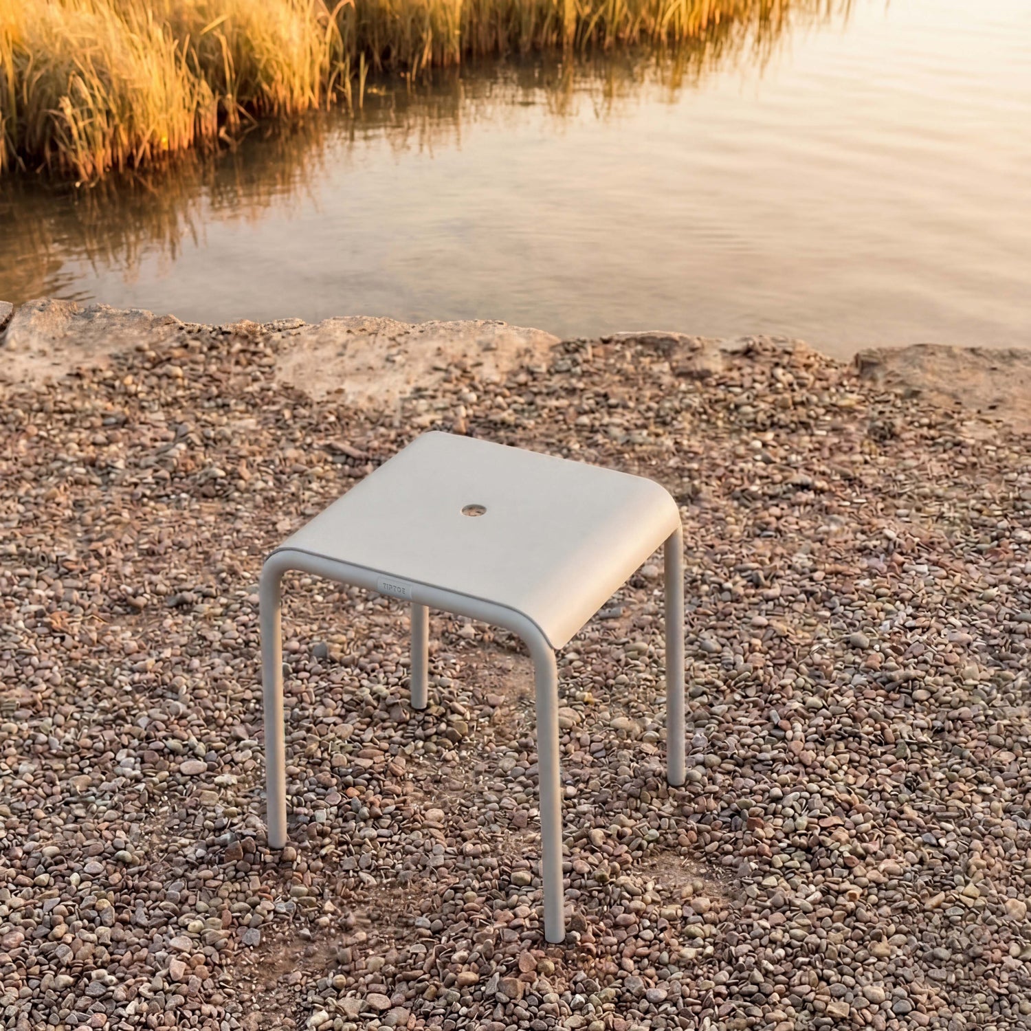 TIPTOE Outdoor Stool PANORAMA - Powder-Coated Steel