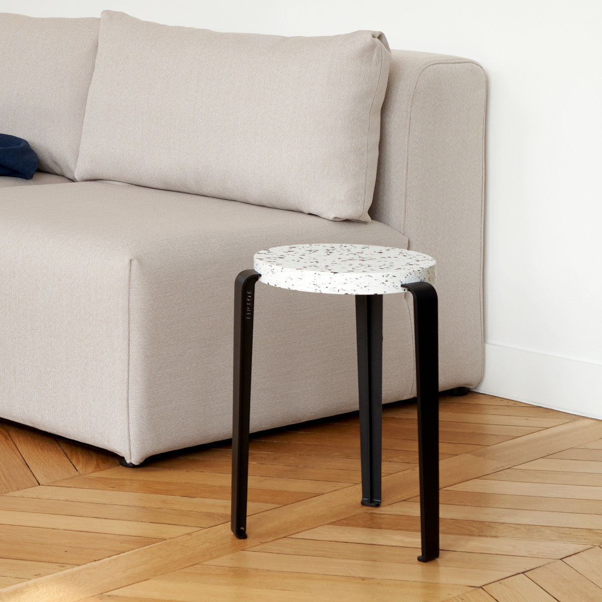 TIPTOE LOU stool - Macchiato recycled plastic