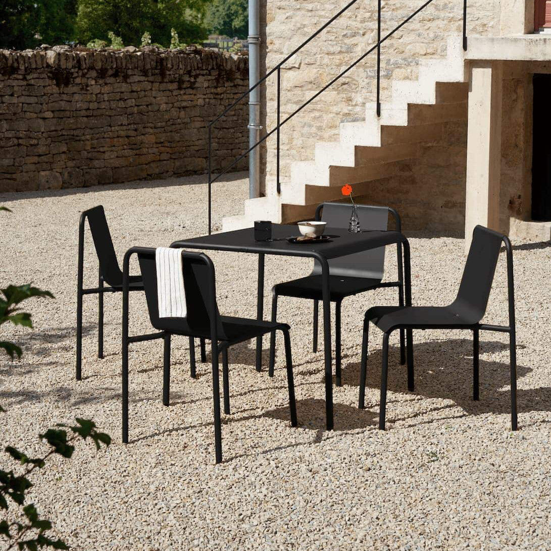 TIPTOE PANORAMA outdoor table - powder-coated steel