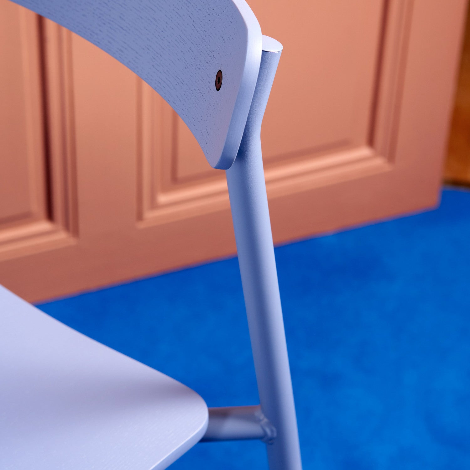 TIPTOE ETUDE chair - eco-certified wood