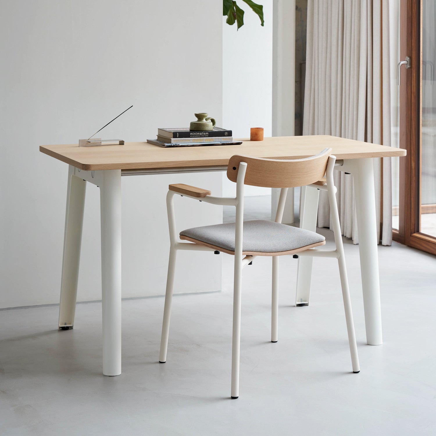 TIPTOE ETUDE chair with armrests - recycled fabric