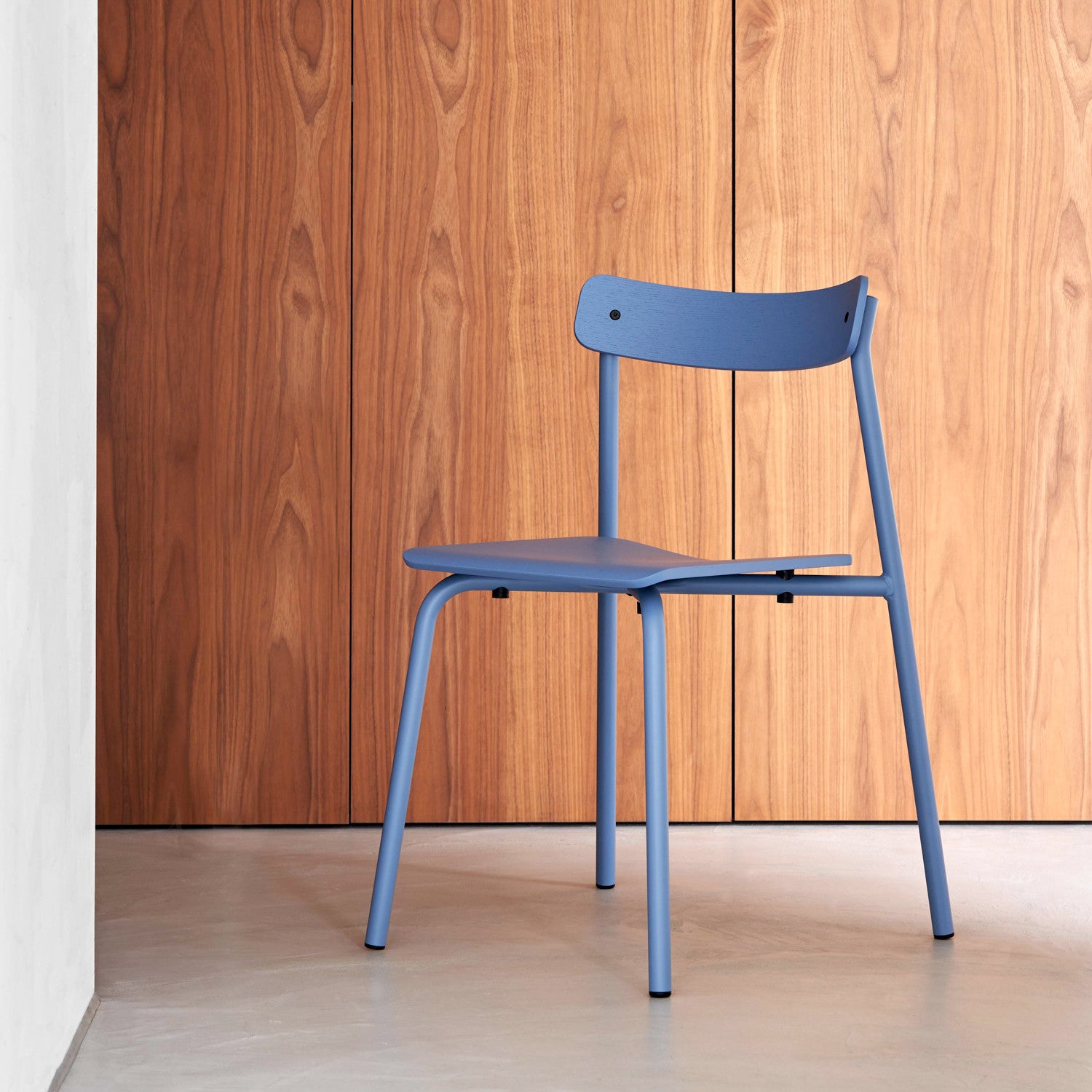 TIPTOE ETUDE chair - eco-certified wood