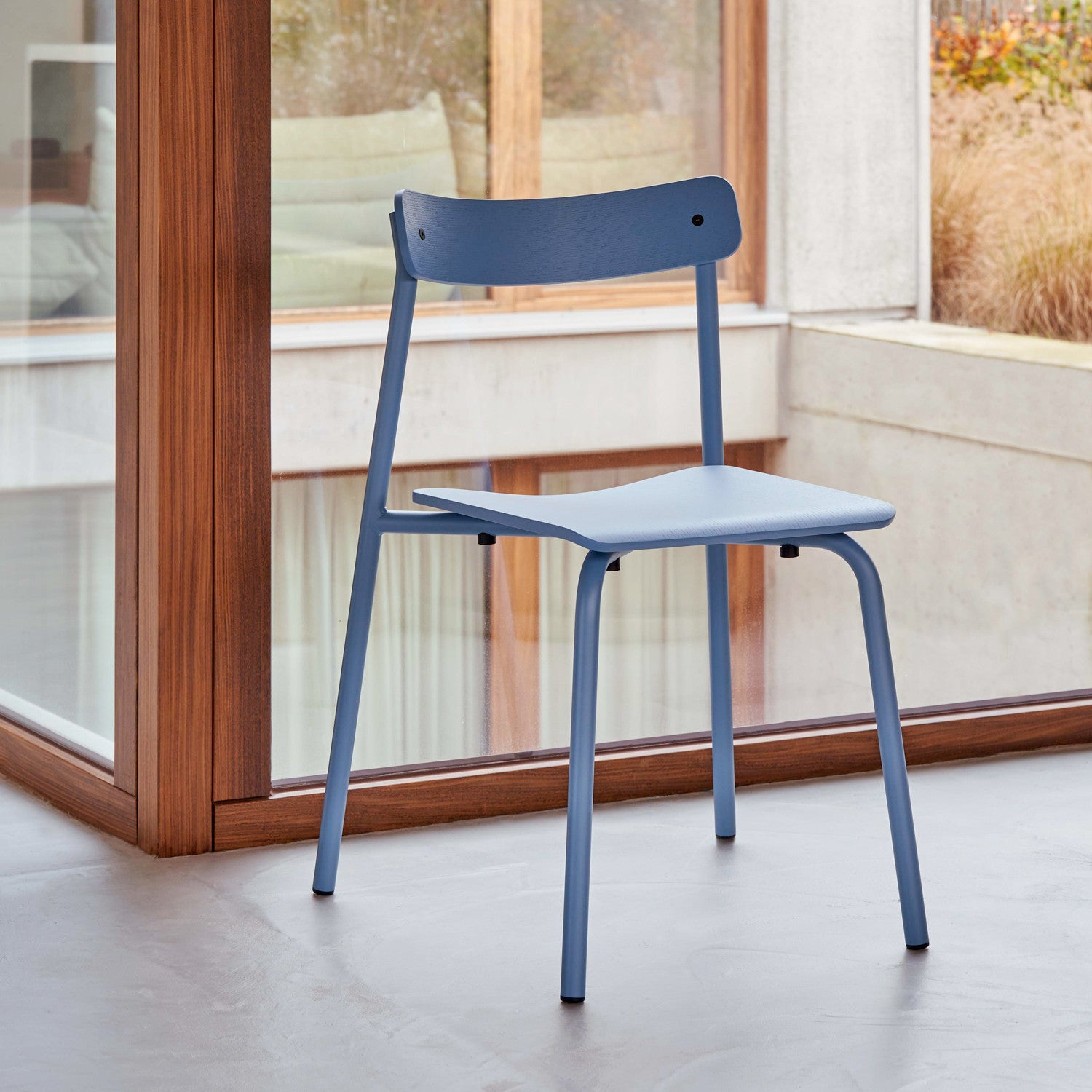 TIPTOE ETUDE chair - eco-certified wood