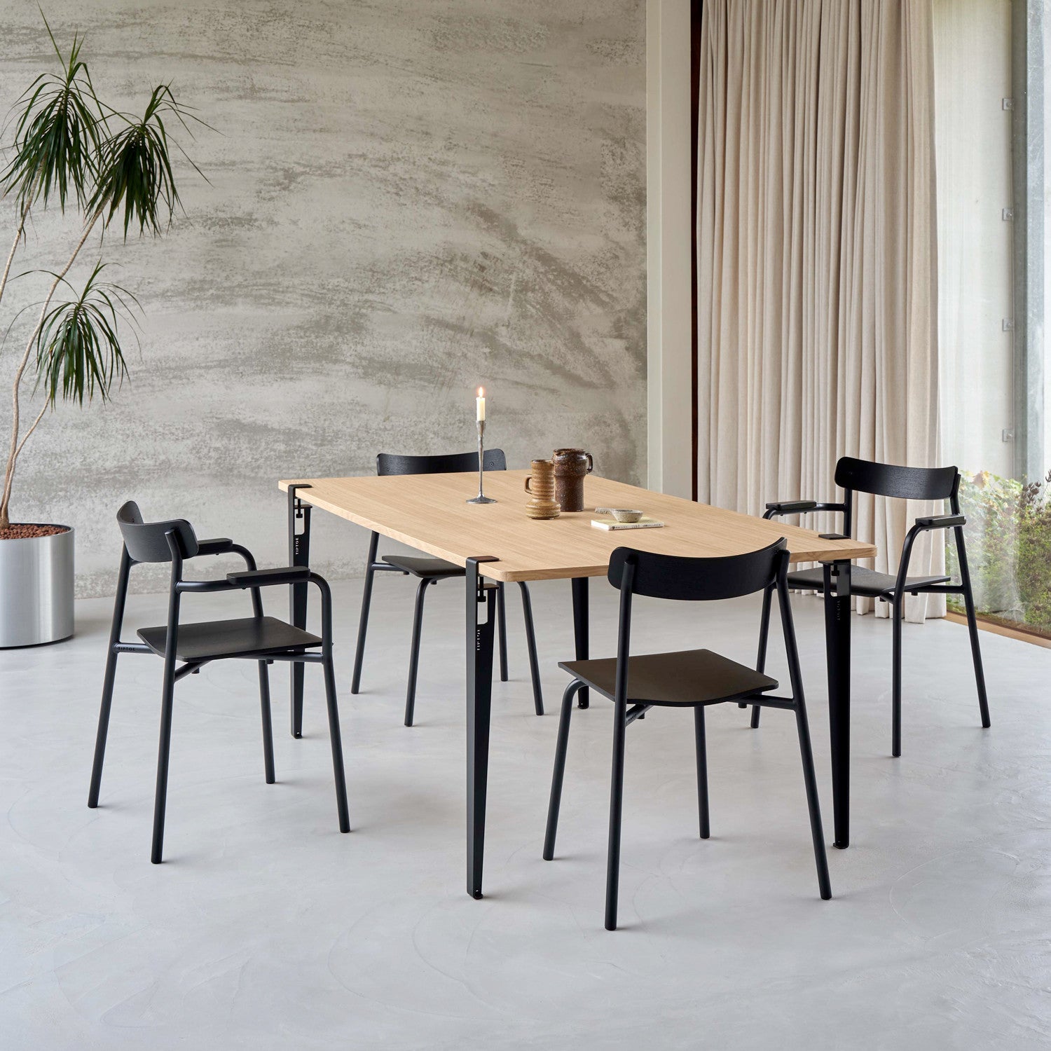 TIPTOE ETUDE chair - eco-certified wood