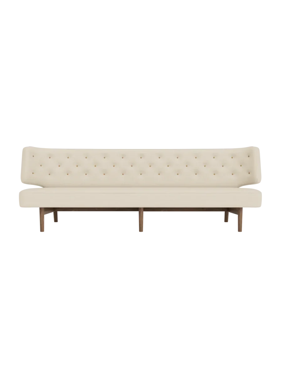 Audo Radiohus Sofa P3, 3-Seater - Walnut / Hallingdal 65 200 | Vegetal Leather Buttons