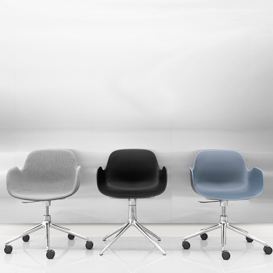 Normann Copenhagen Form Armchair - 5W Swivel Base w/ Gaslift - Upholstered