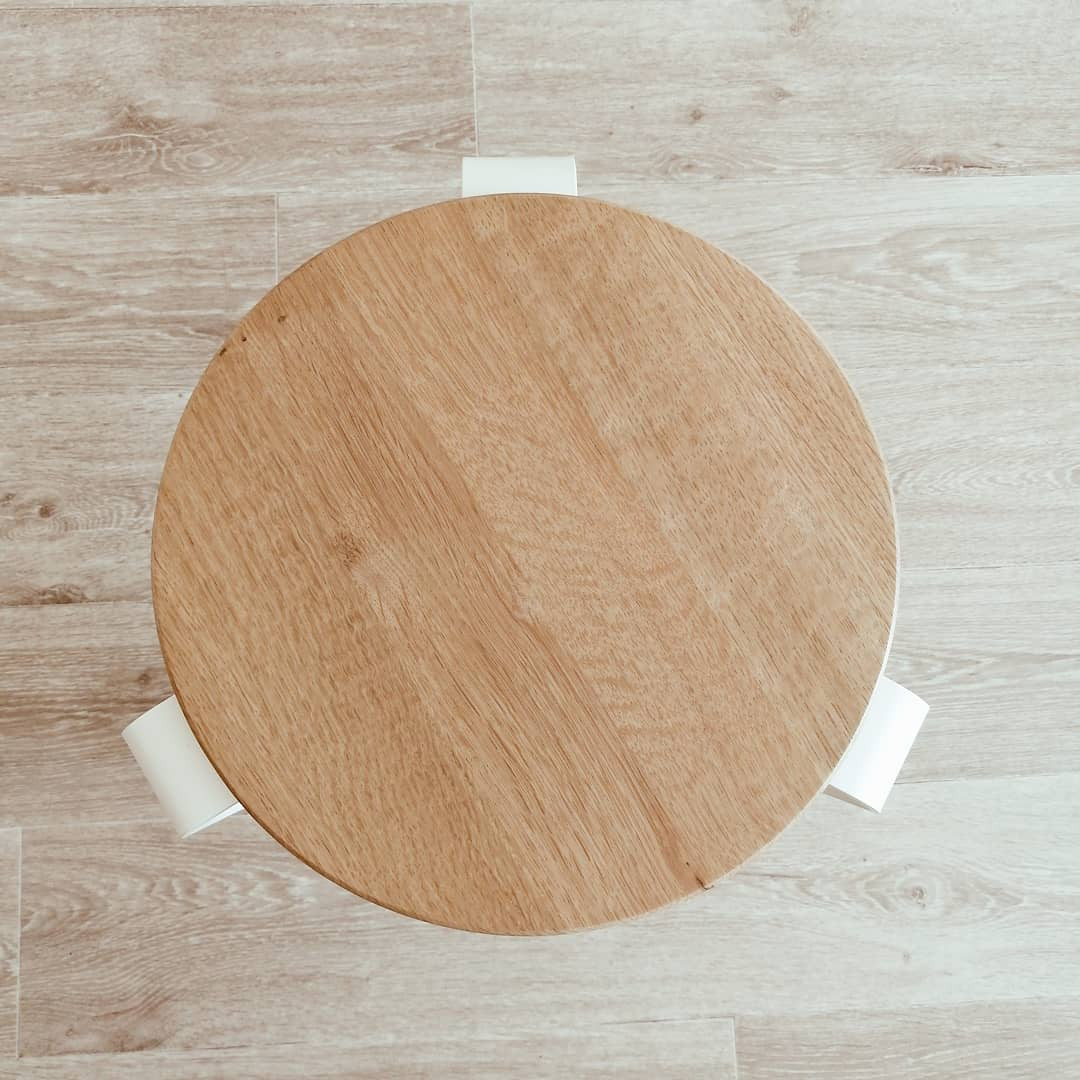 TIPTOE LOU stool - solid oak