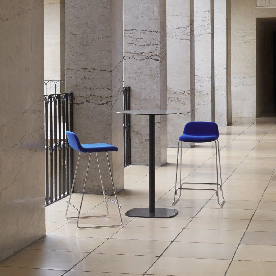 Normann Copenhagen Form Cafe Table - Bar & Counter Height - Round