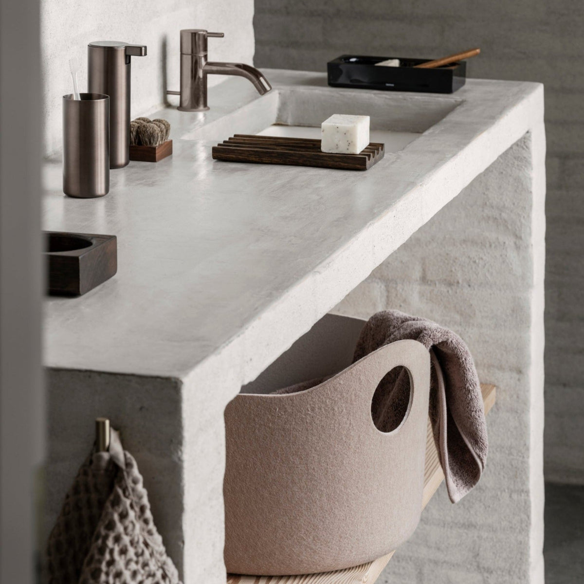Blomus Modo Metallic Stainless Steel Minimalist Wall Hook - Industrial Modern Décor