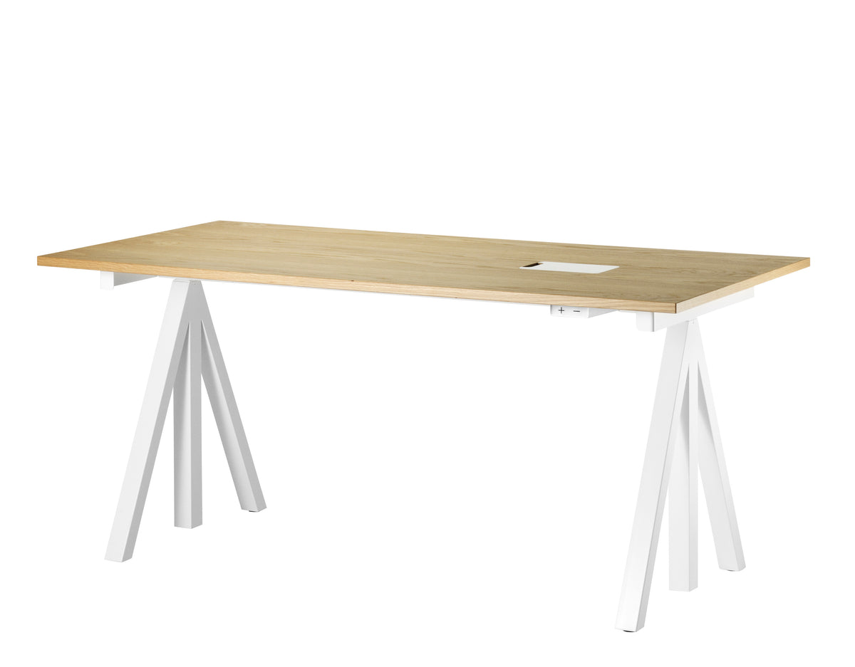 String Furniture Height Adjustable Work Desk Bundle in Desktop in oak and height-adjustable table frame in white, 160 cm