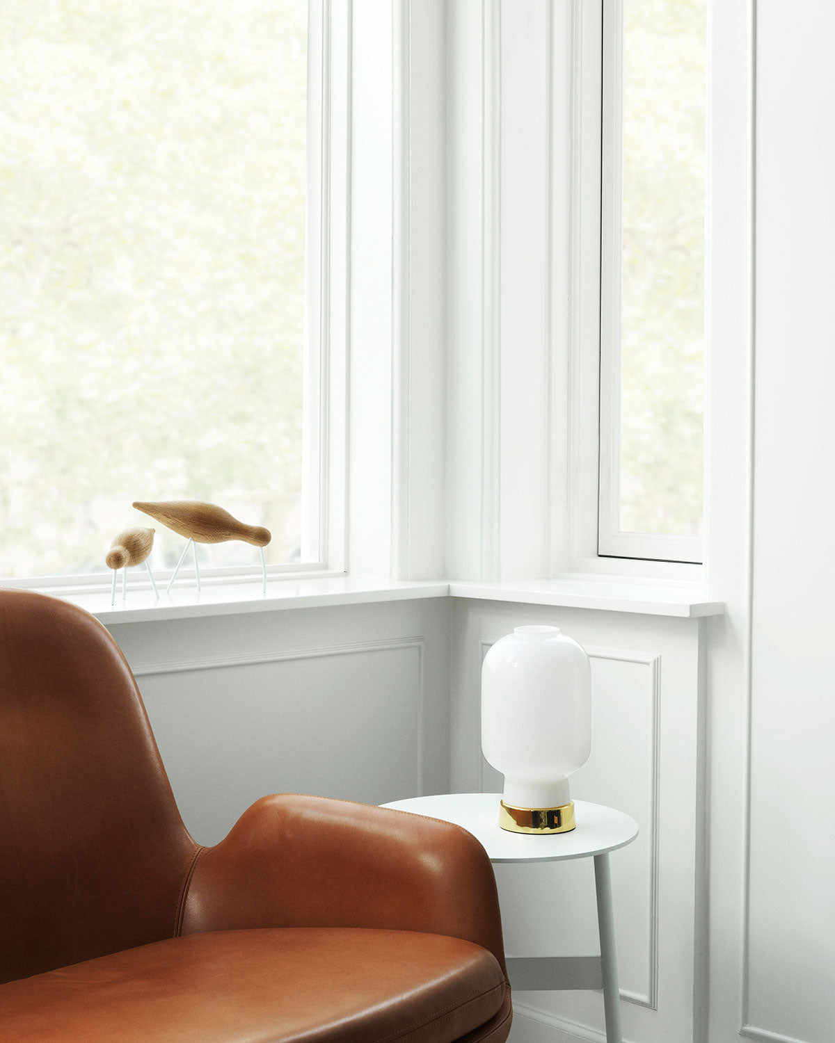 Normann Copenhagen Shorebird - Oak with White Legs
