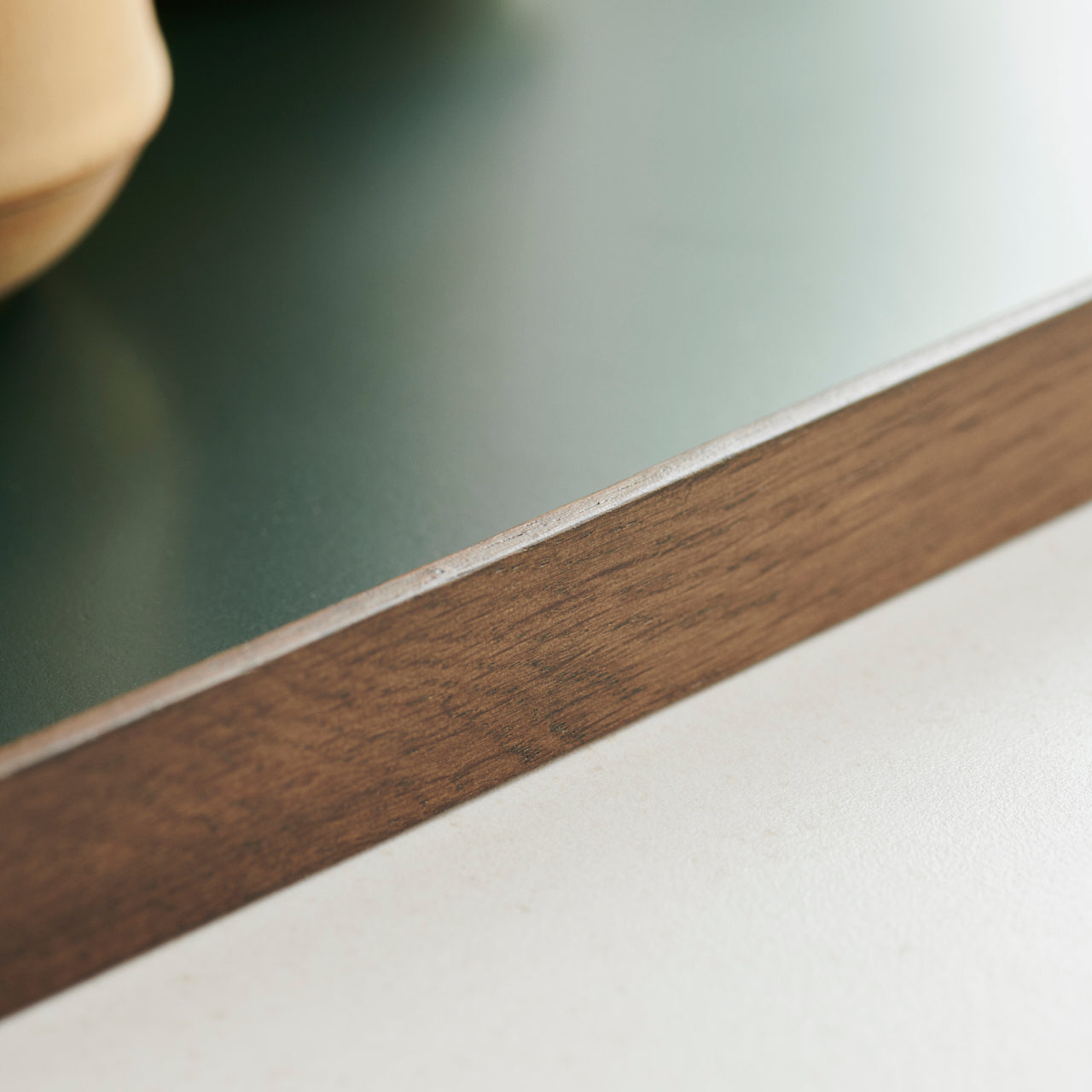 Gejst Frame tray large, smoked oak-green