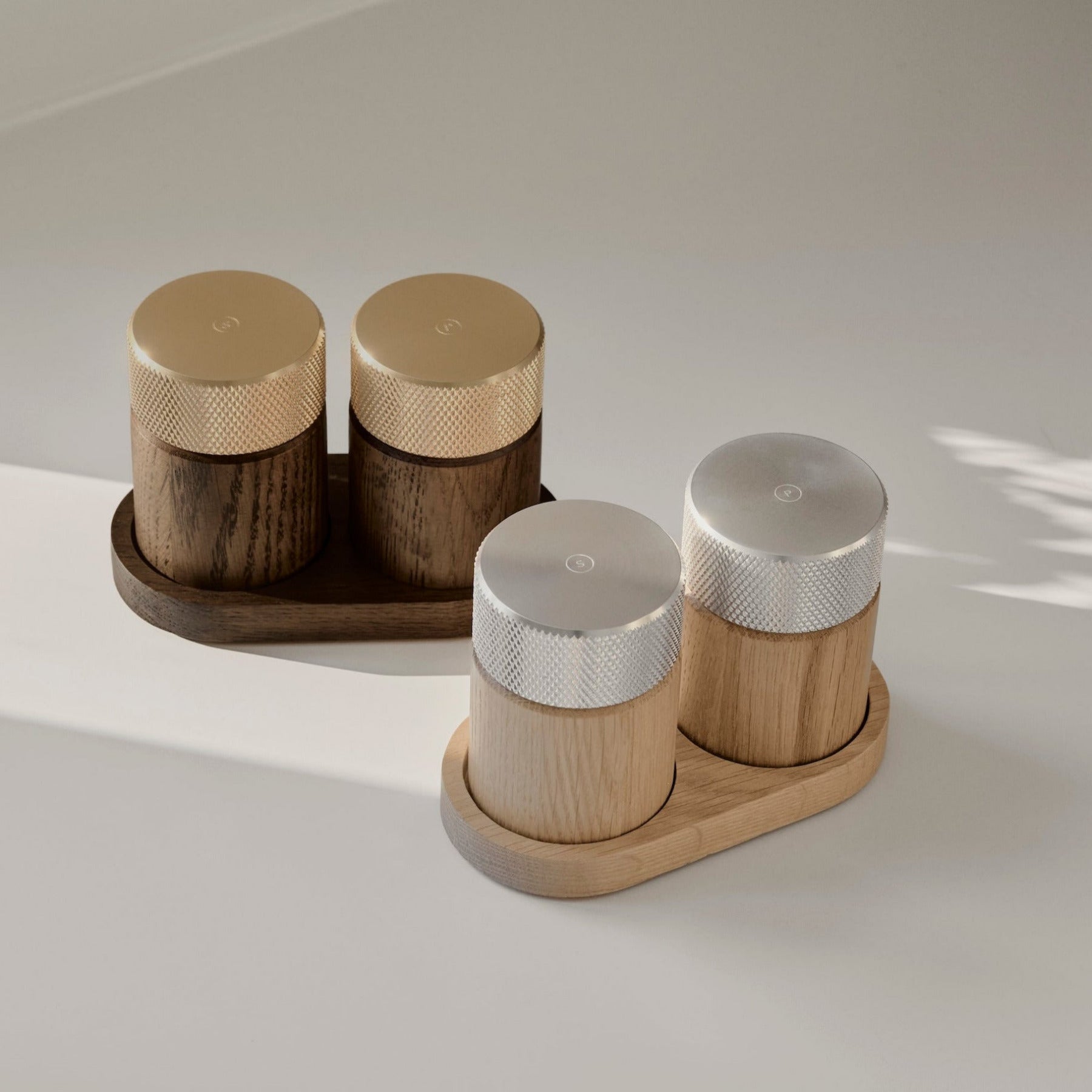 Gejst Sina salt & pepper mill set - dark ash/brass