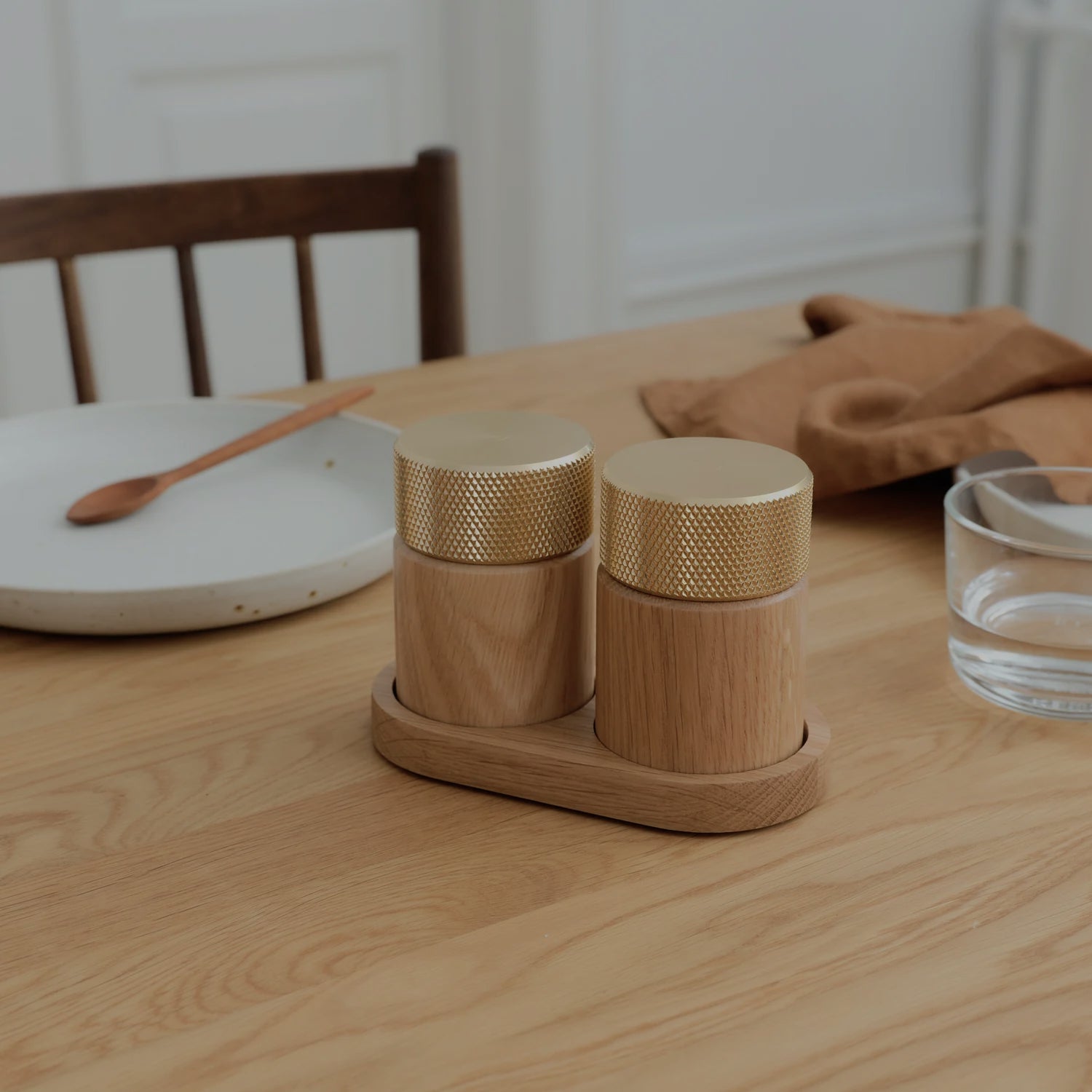 Gejst Sina salt & pepper mill set - oak/brass