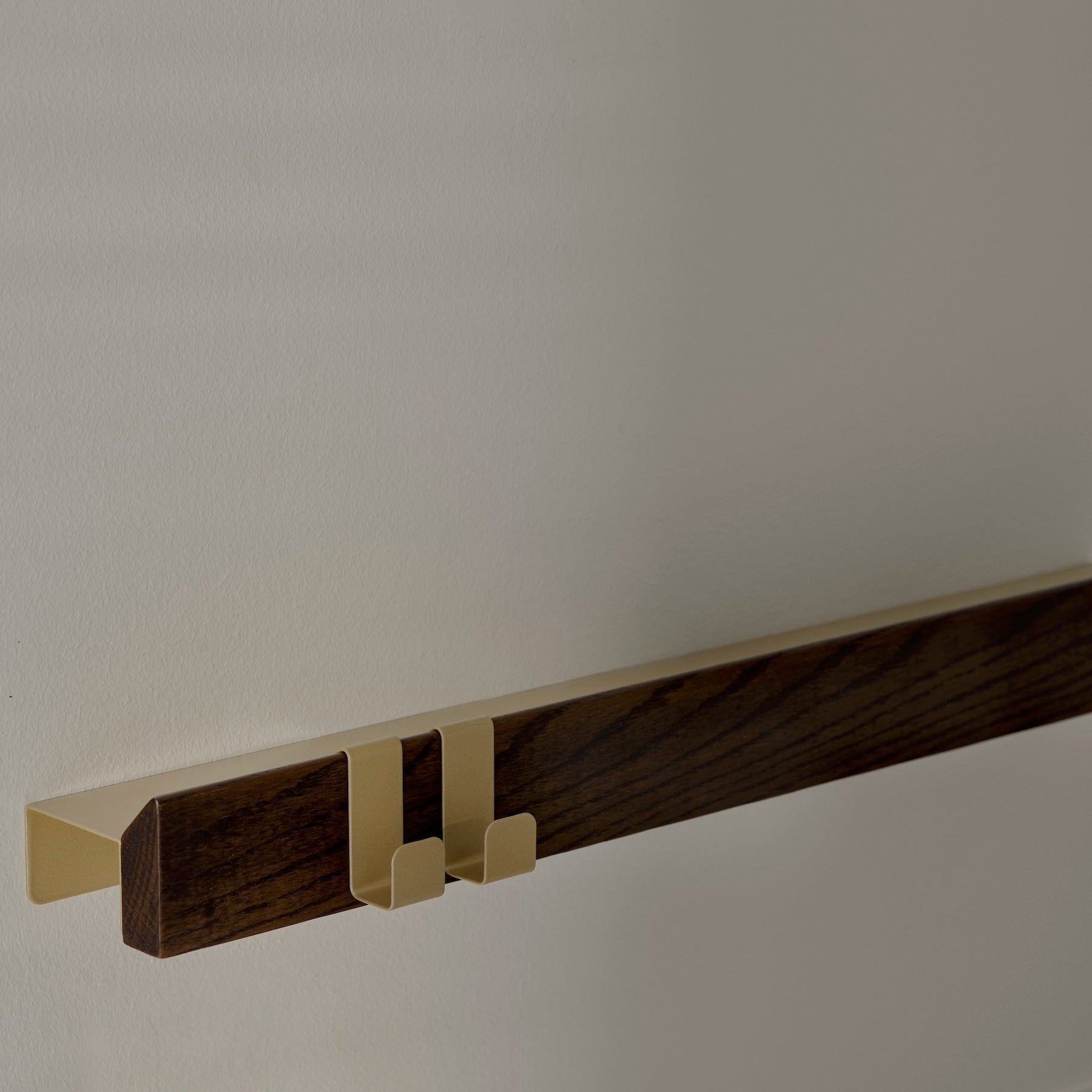 Gejst Flex Wall System - Dark Oak & Brass