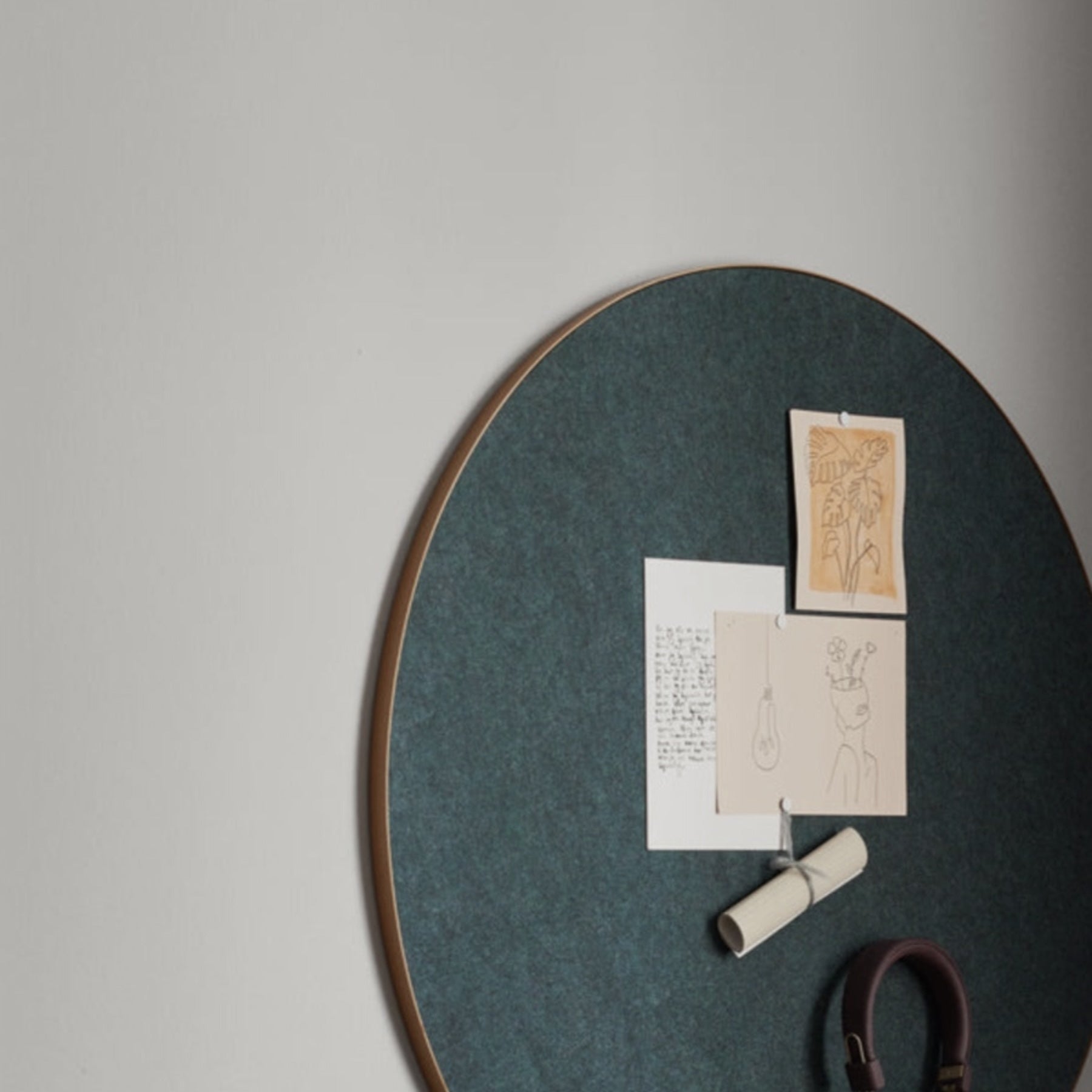Gejst Retell pinboard - green brass