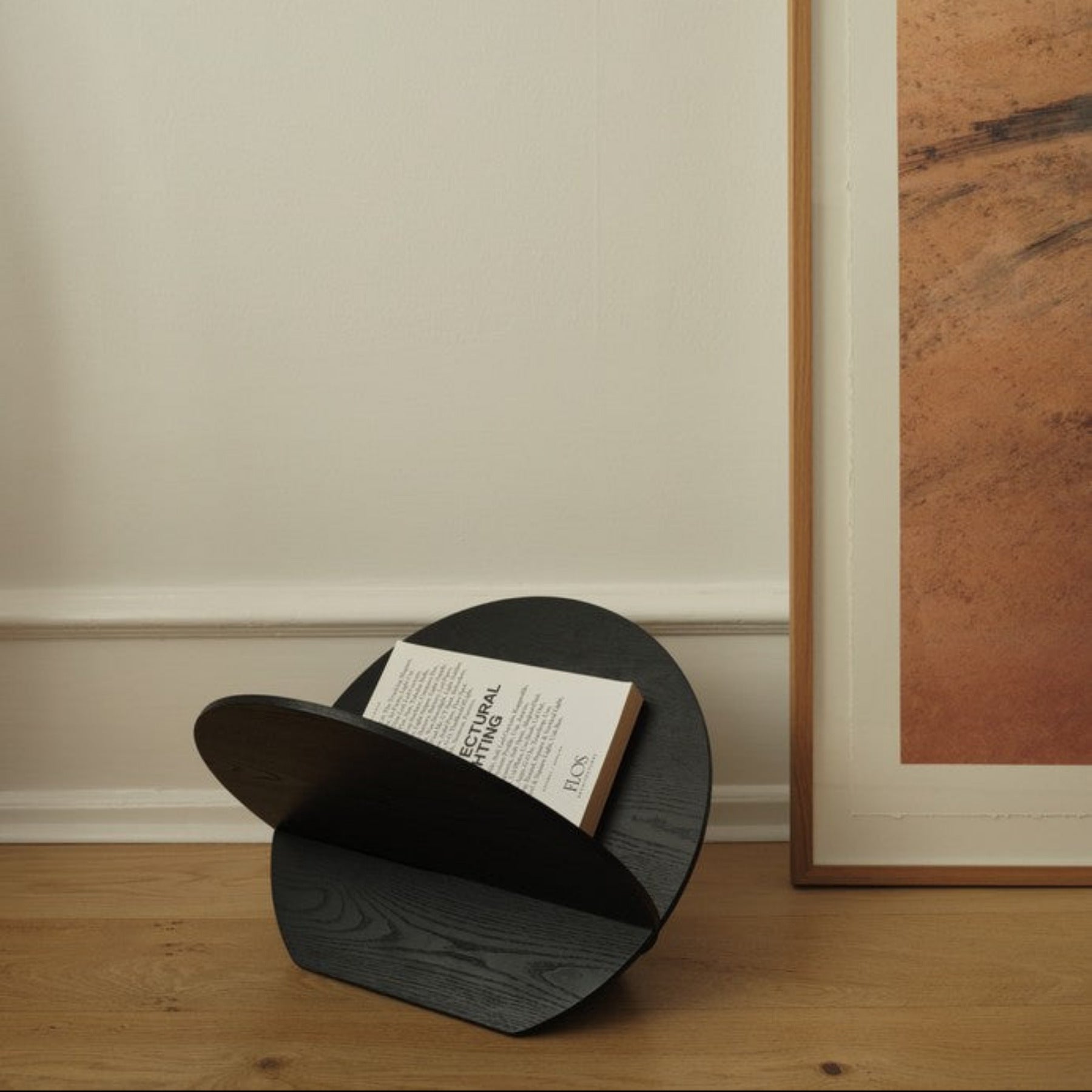 Gejst Silia Magazine Holder, Black
