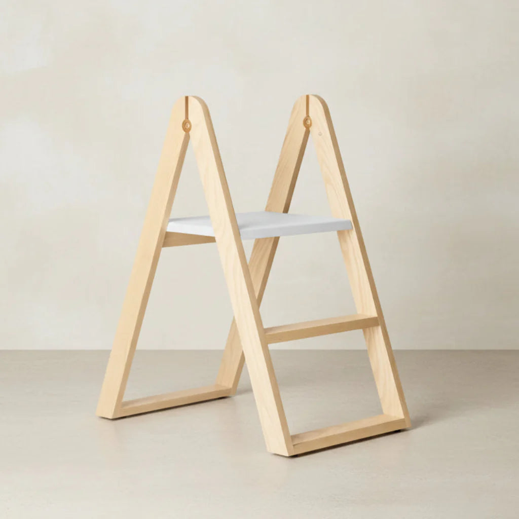 Gejst Reech Step Ladder, Ash