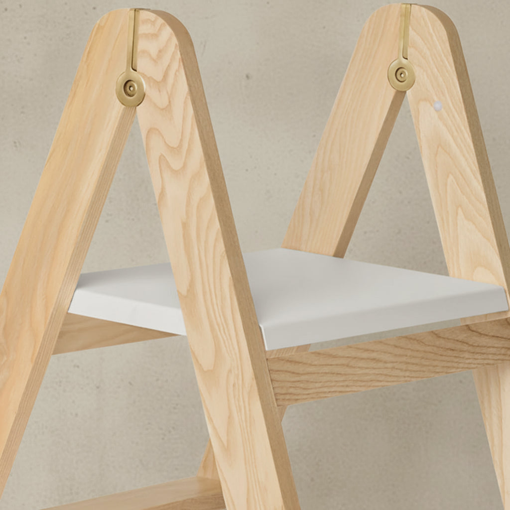 Gejst Reech Step Stool, Ash