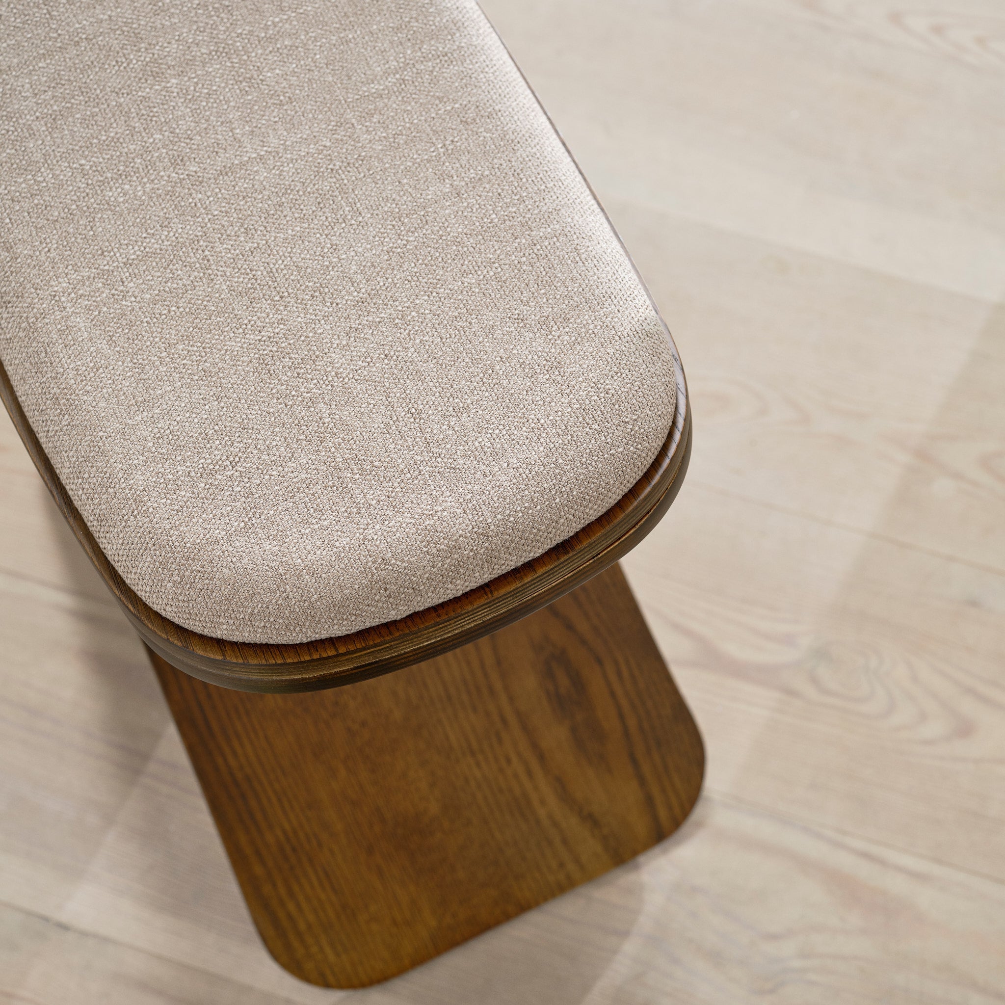 Gejst Luno Stool Dark Oak/ Dark Beige Seat