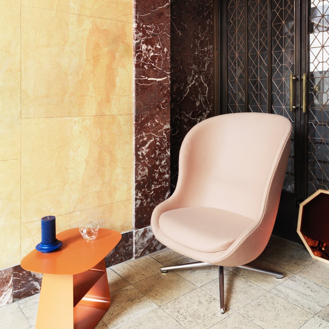 Normann Copenhagen Hyg Lounge Chair High - Swivel Base