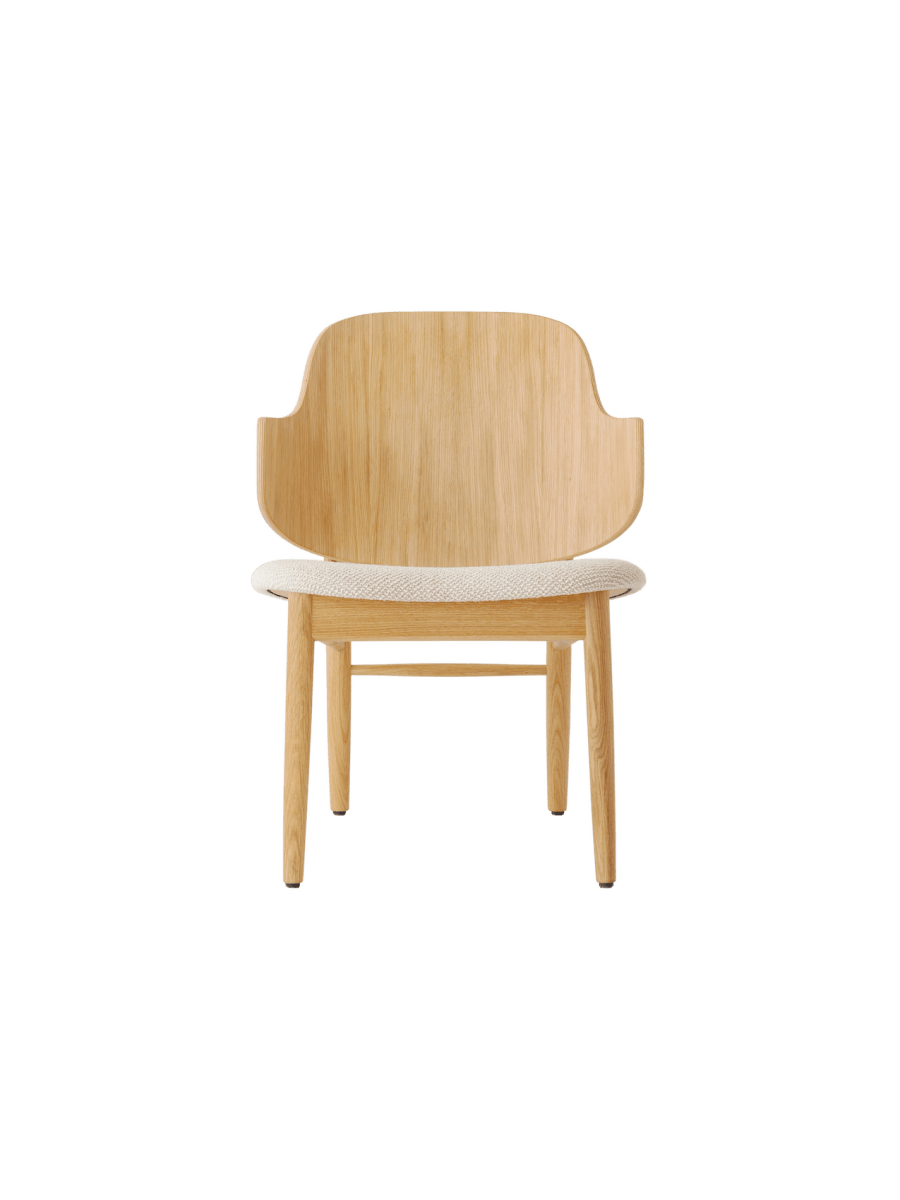 Audo The Penguin Wooden Lounge Chair, Upholstered – Seat Upholstered / Natural Oak / Logan Fossil