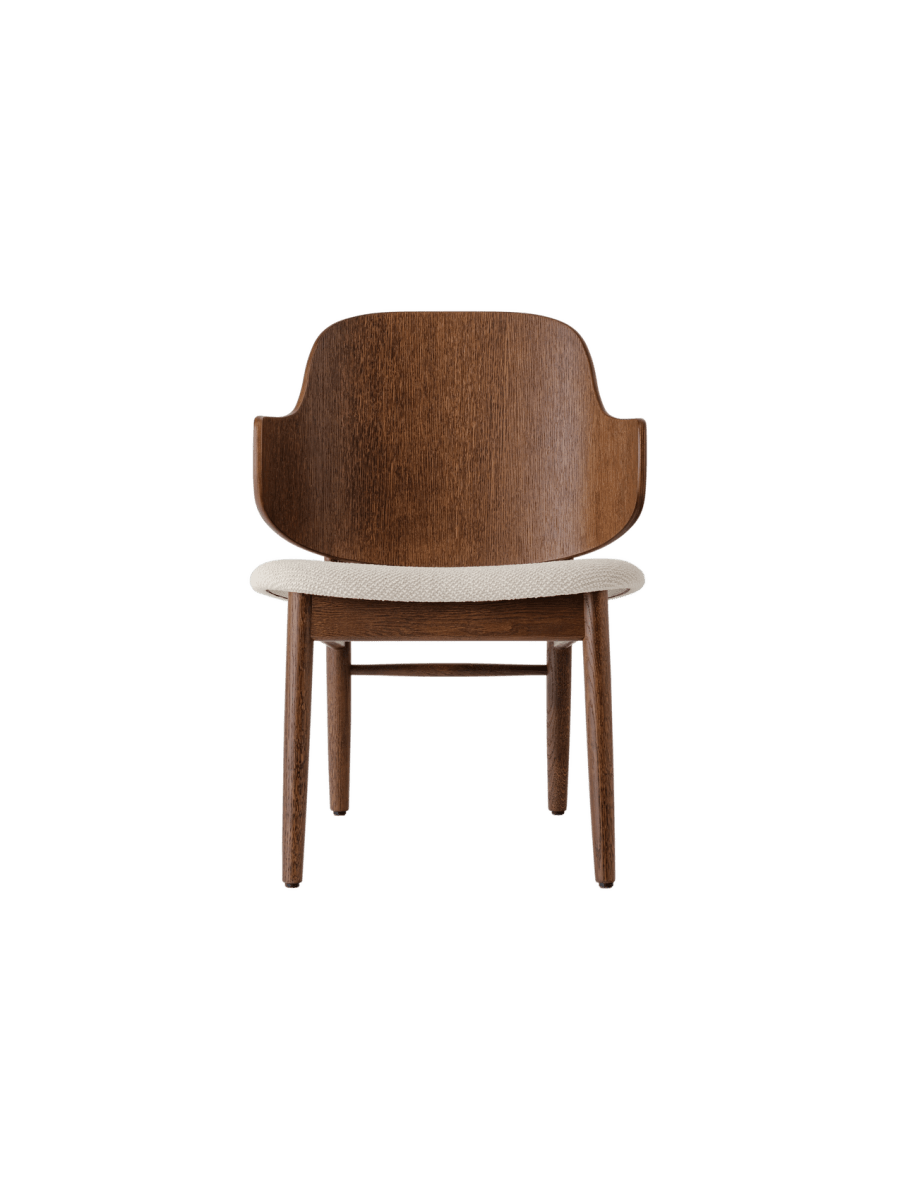 Audo The Penguin Wooden Lounge Chair, Upholstered – Seat Upholstered / Red Stained Oak / Logan Fossil