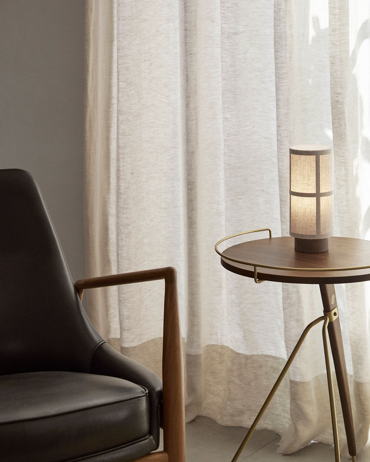 Audo Hashira Table Lamp, Portable