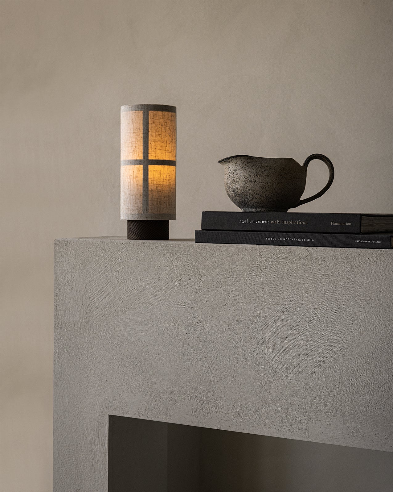 Audo Hashira Table Lamp, Portable