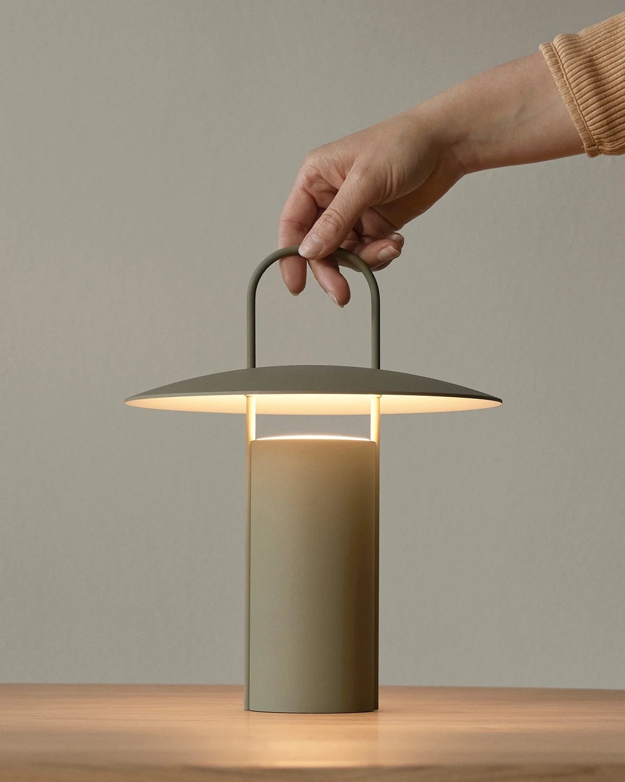 Audo Ray Table Lamp Portable