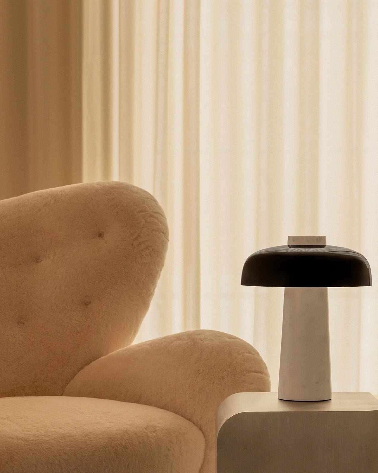 Audo Reverse Table Lamp