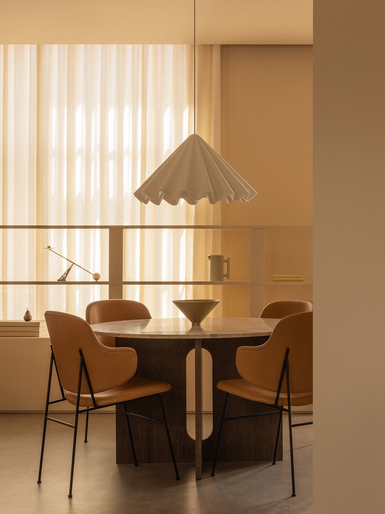 Audo Androgyne Dining Table