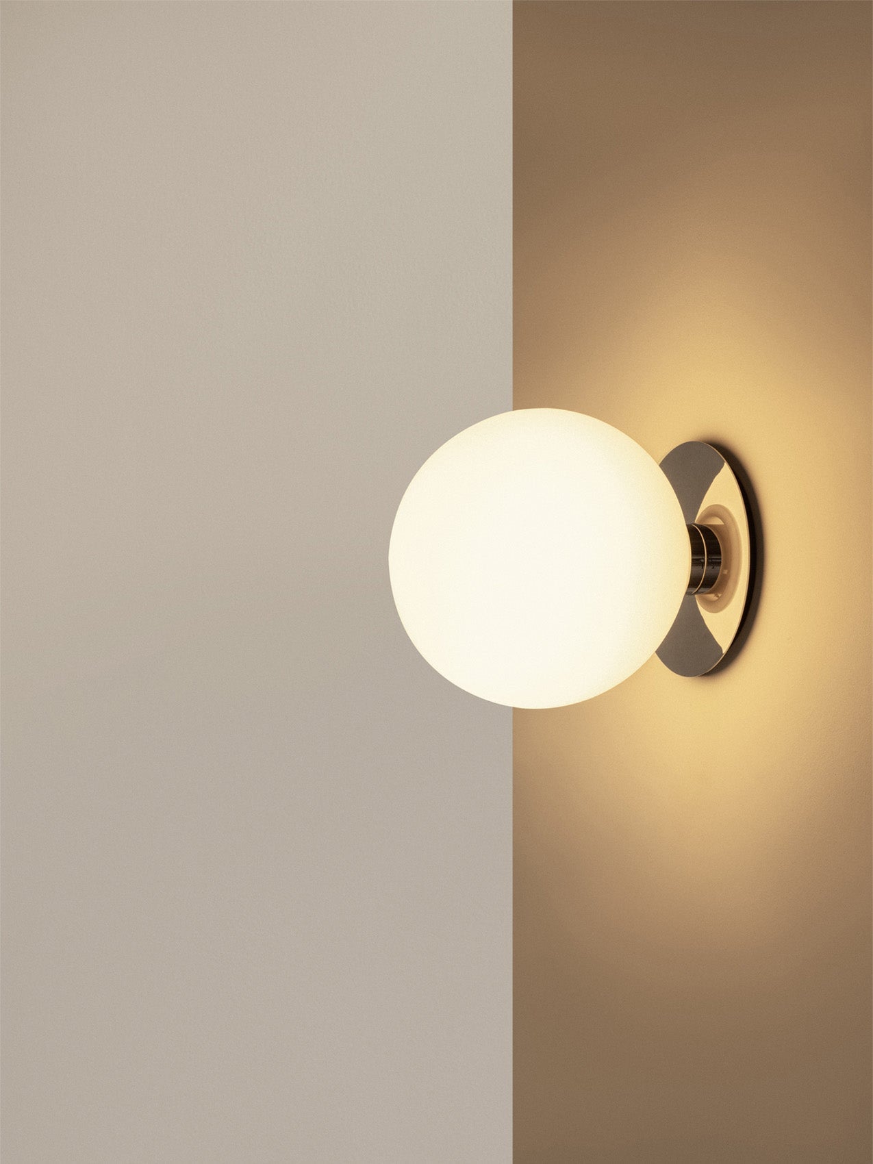 Audo TR Bulb Ceiling/Wall Lamp