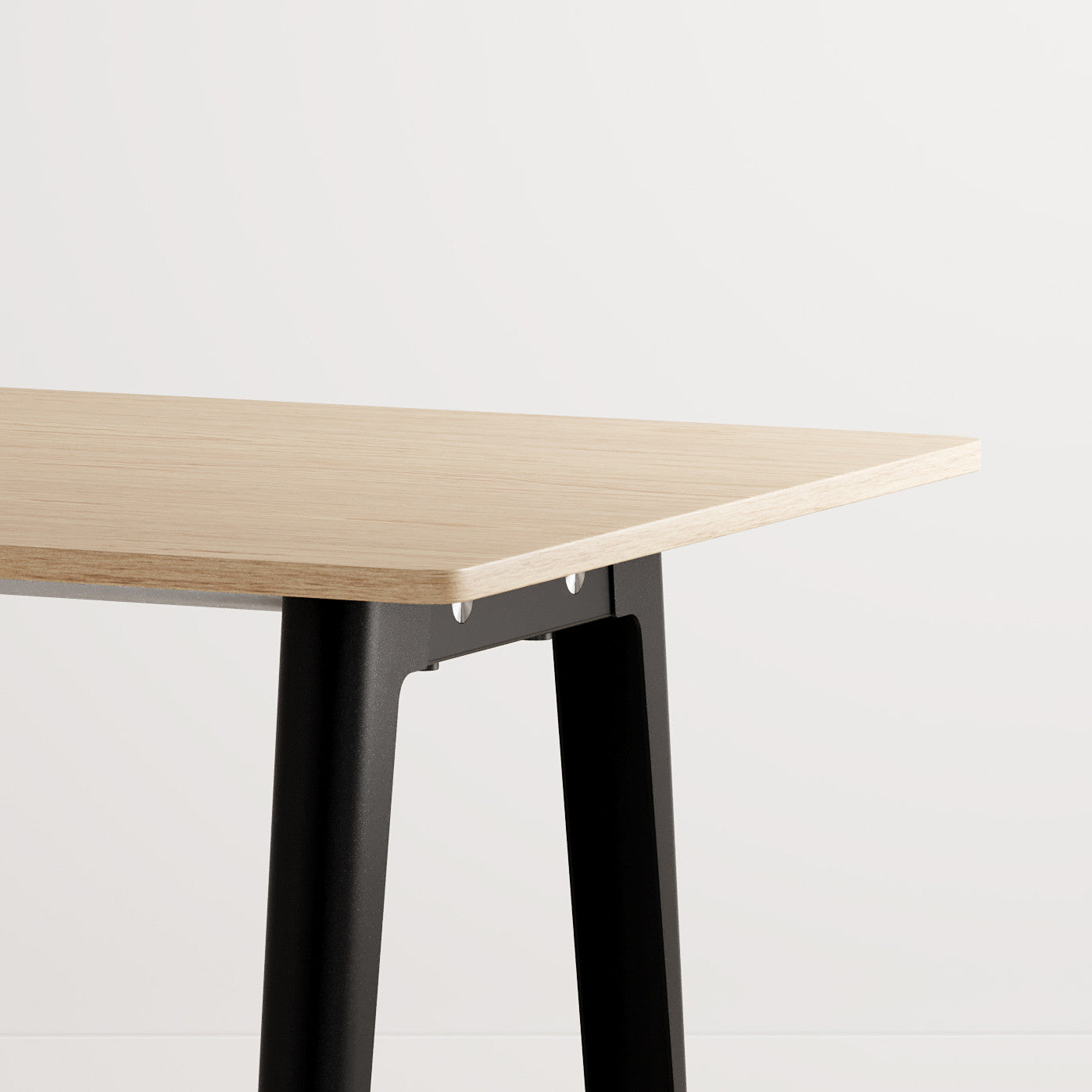 TIPTOE NEW MODERN dining table - eco-certified wood